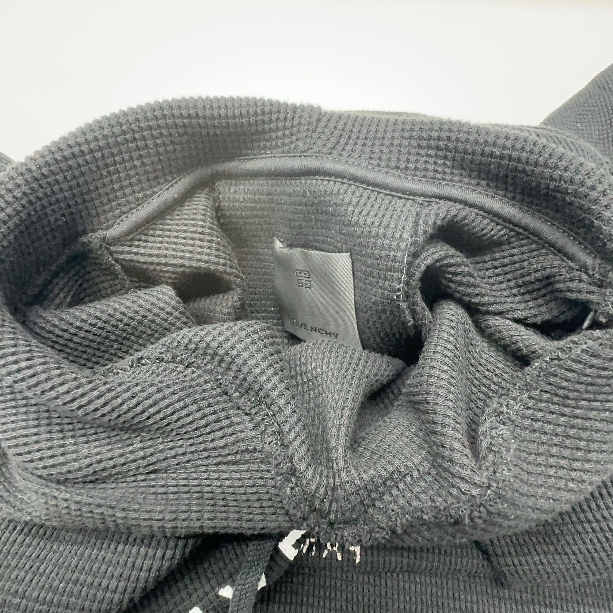 Givenchy Givenchy Waffle Knit Logo Hoodie Size M Size US M / EU 48-50 / 2 - 6 Thumbnail