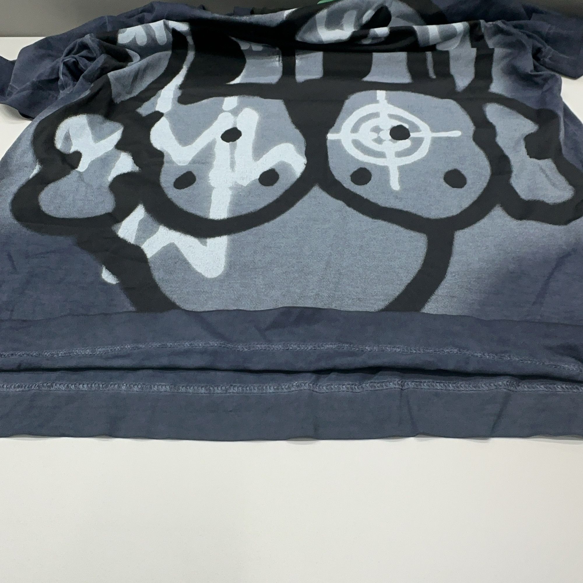 Givenchy Givenchy x Chito Graphic T-Shirt XS Size US XS / EU 42 / 0 - 7 Thumbnail