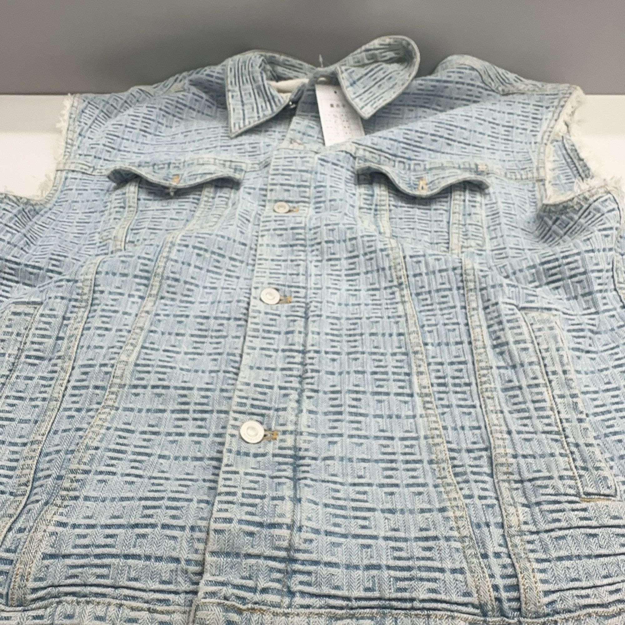 Givenchy Givenchy Logo Monogram Denim Vest Size XL Size US XL / EU 56 / 4 - 8 Thumbnail