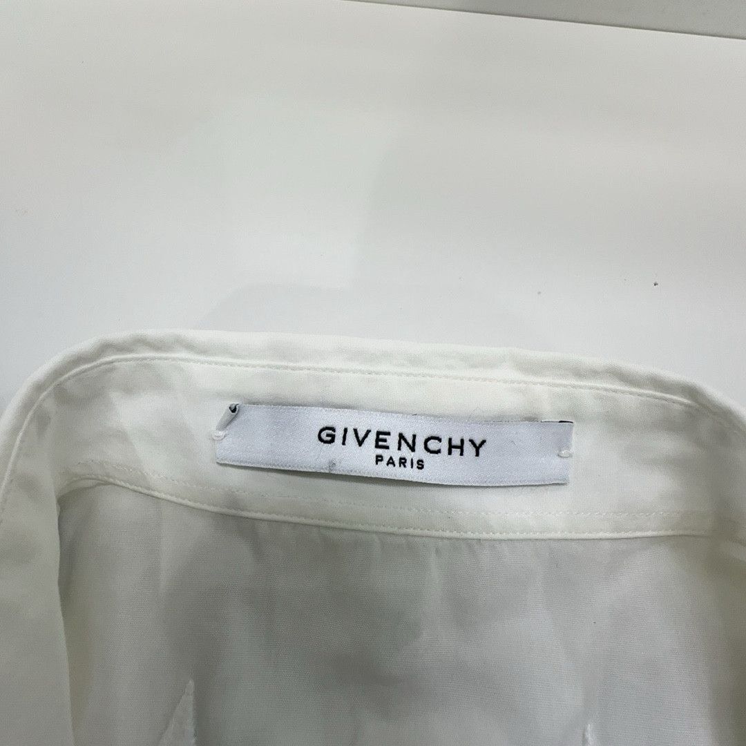 Givenchy Givenchy Star Embroidery Button Up Shirt Size 39 Size US M / EU 48-50 / 2 - 3 Thumbnail