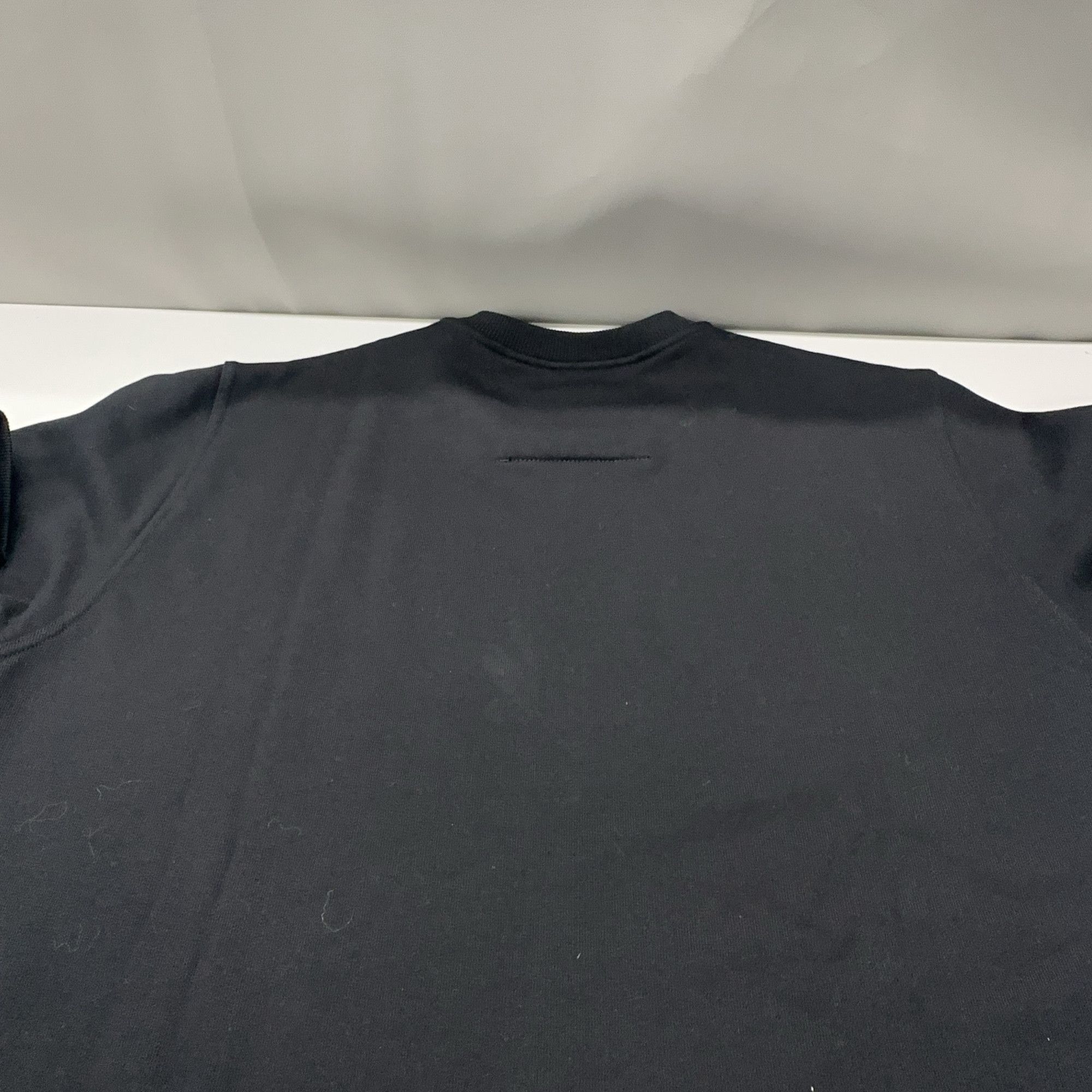 Givenchy Givenchy Logo Sweatshirt Black Size L Size US L / EU 52-54 / 3 - 12 Thumbnail