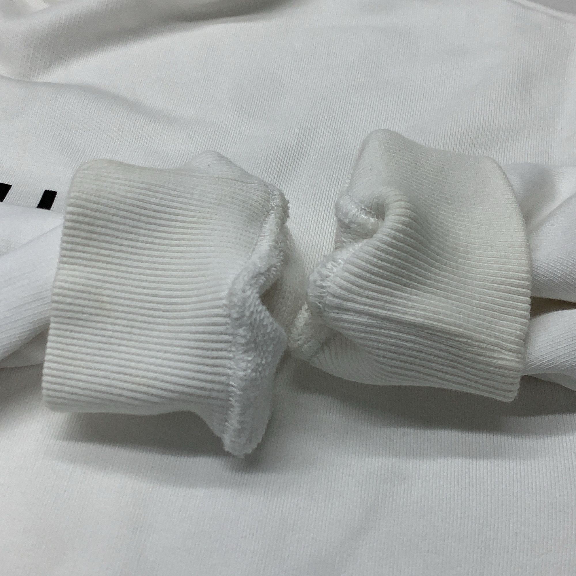 Givenchy Givenchy Logo Hoodie White Size L Size US L / EU 52-54 / 3 - 11 Thumbnail