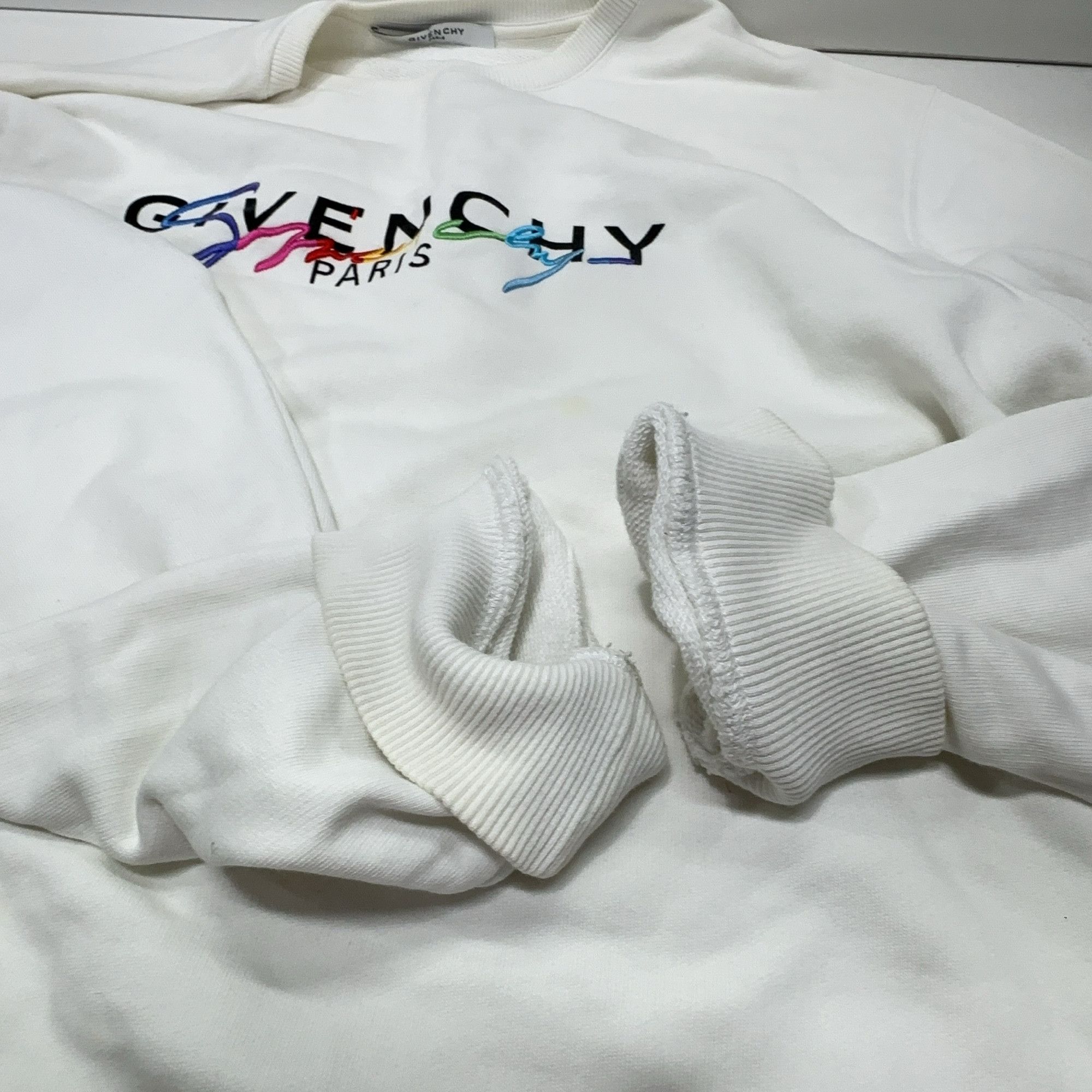 Givenchy Givenchy Rainbow Logo Sweatshirt Size XL Size US XL / EU 56 / 4 - 15 Thumbnail