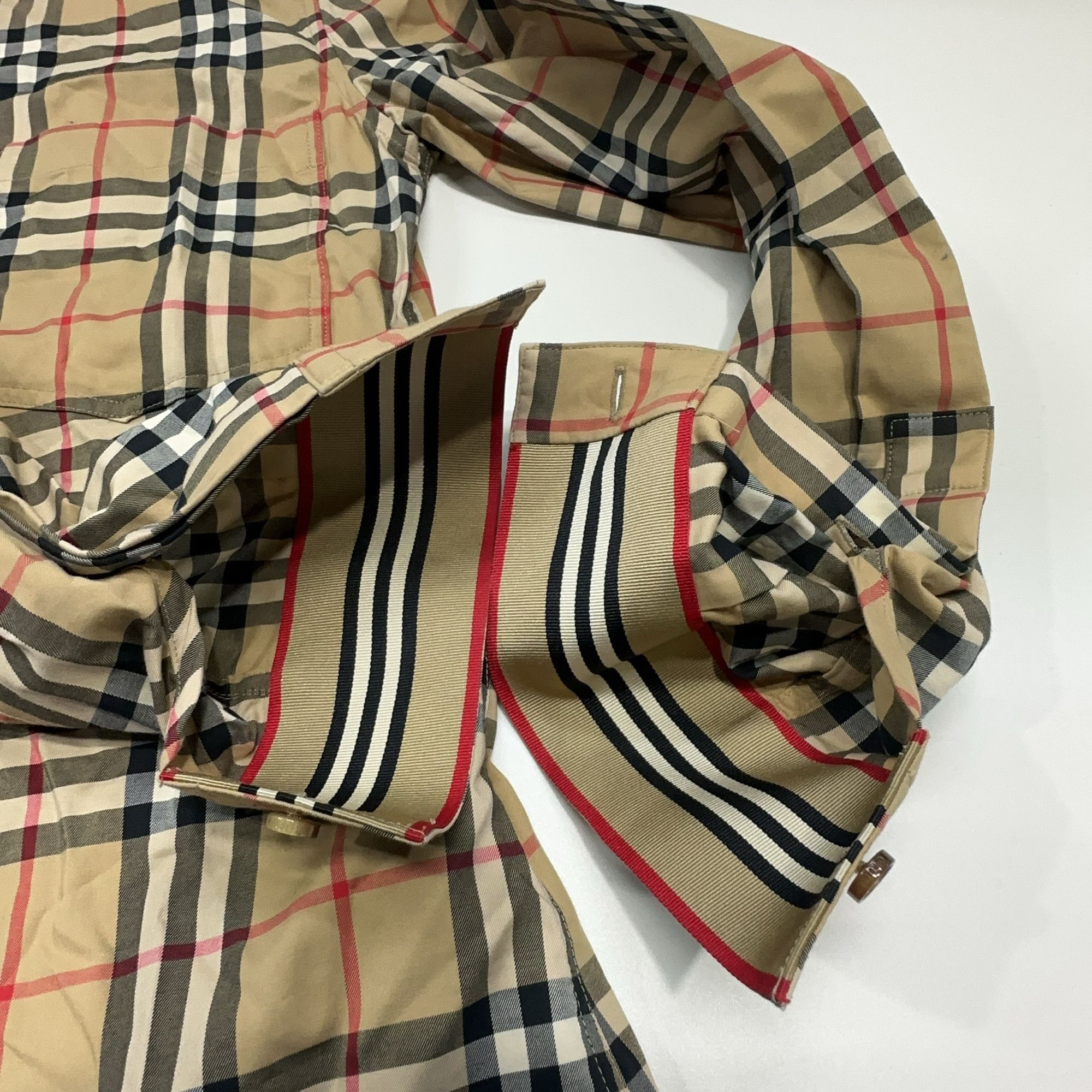 Burberry Burberry Classic Check Button Up Shirt Size US 2 Size XS / US 0-2 / IT 36-38 - 9 Thumbnail