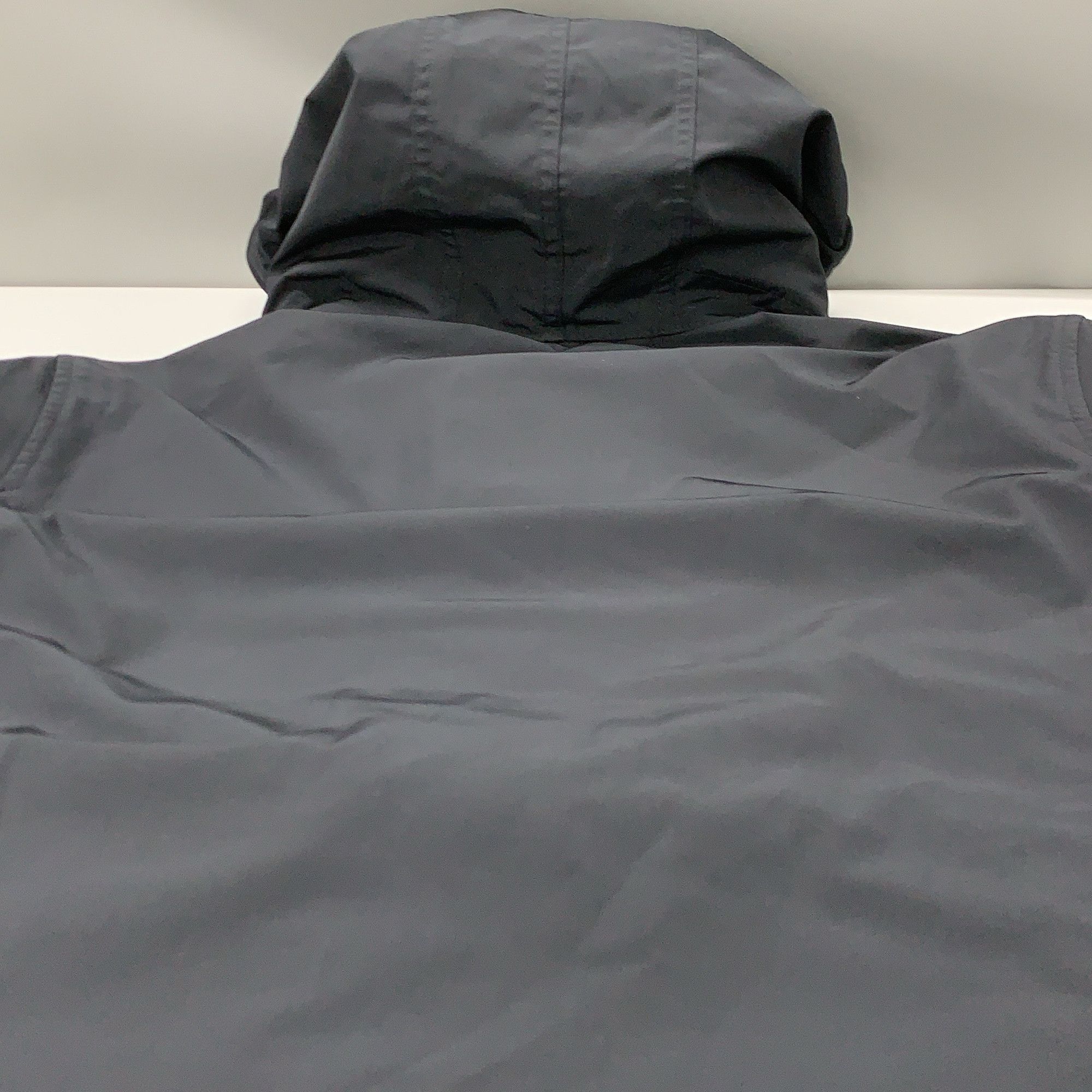 Burberry Burberry Logo Hooded Jacket Size M Size US M / EU 48-50 / 2 - 9 Thumbnail