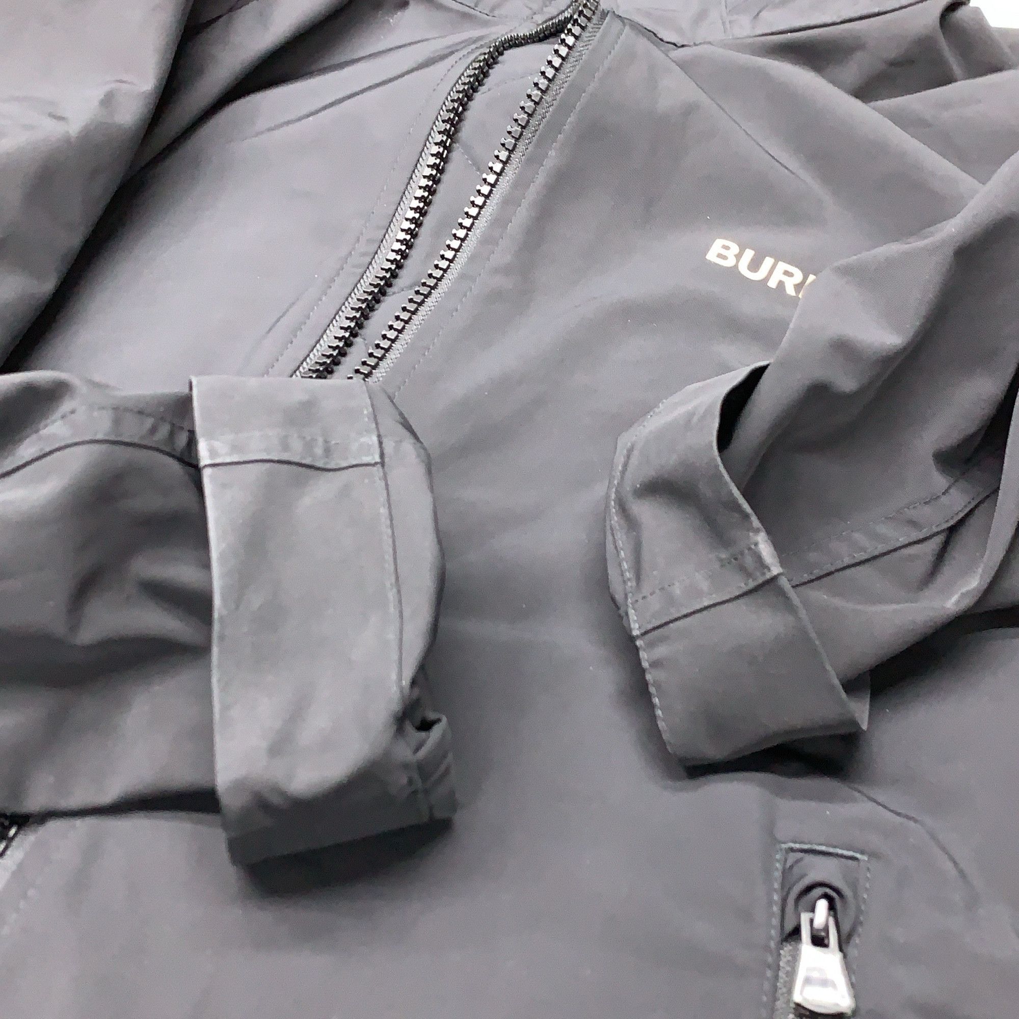 Burberry Burberry Logo Hooded Jacket Size M Size US M / EU 48-50 / 2 - 8 Thumbnail