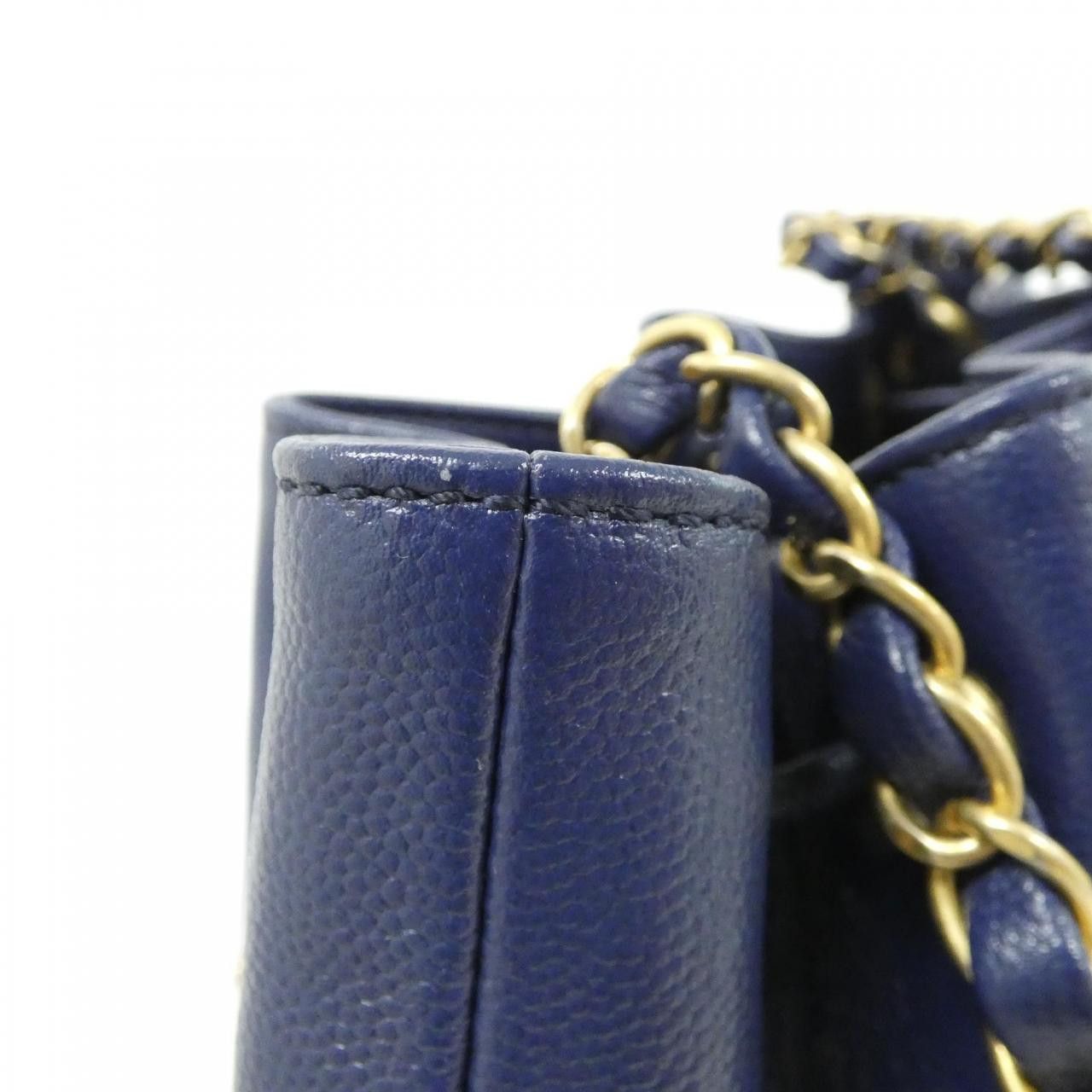Chanel Chanel Chanel Deauville Grained Calfskin Shoulder Bag Leather Shoulder Bag AS1045 DUTY FREE for USA Size ONE SIZE - 6 Thumbnail