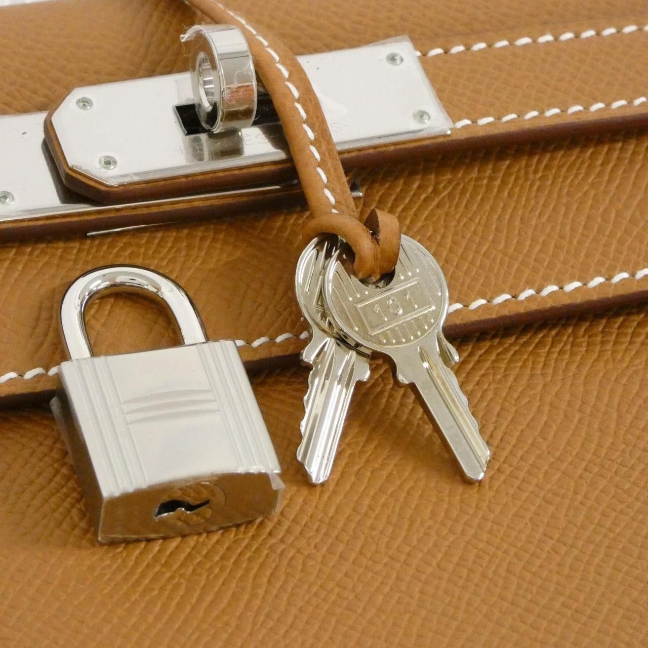Hermes Hermes Hermes Kelly28 Epsom Leather Handbag W DUTY FREE for USA Size ONE SIZE - 4 Thumbnail