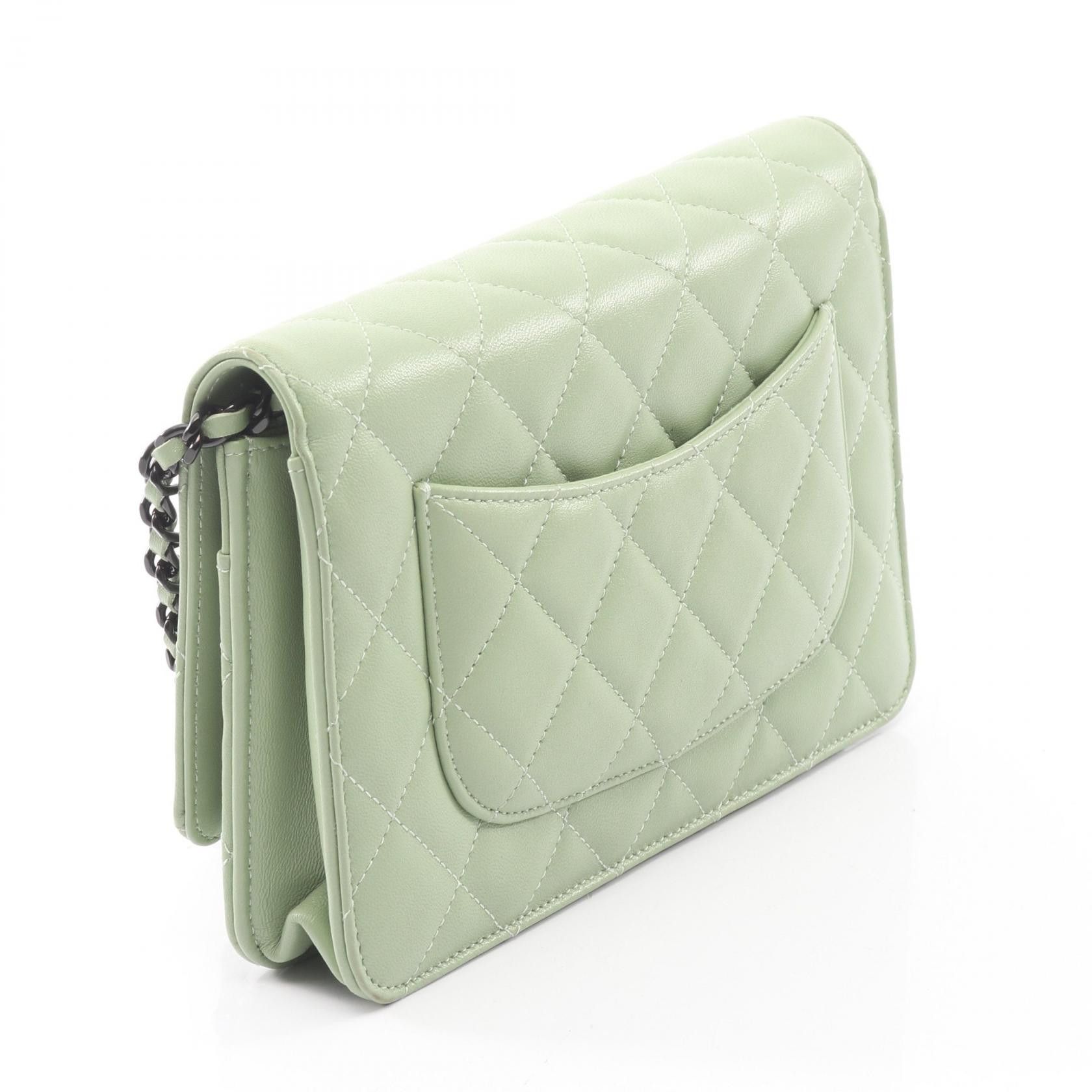 Chanel Chanel Chanel Matelasse Lambskin Shoulder Bag Leather Shoulder Bag DUTY FREE for USA Size ONE SIZE - 2 Thumbnail