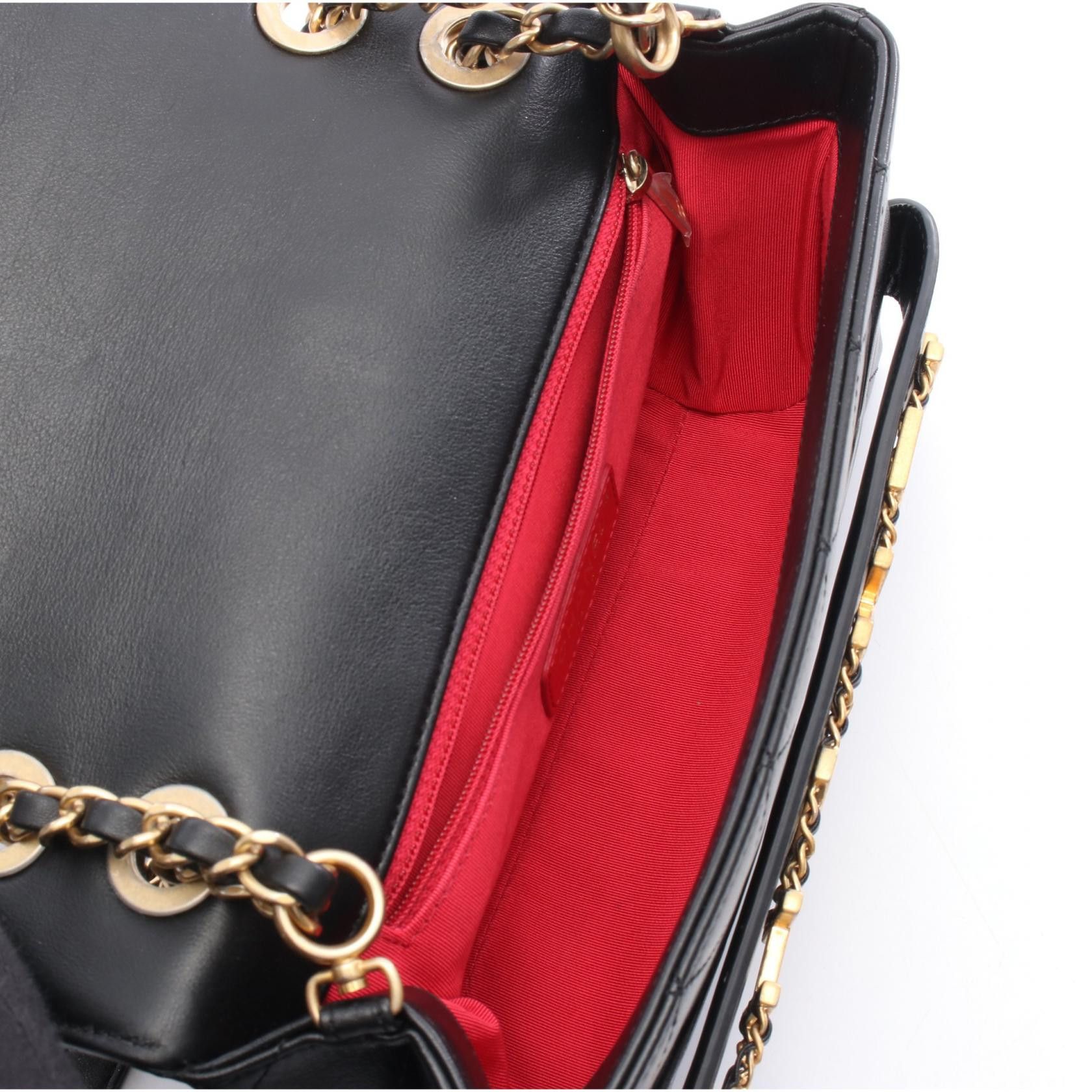 Chanel Chanel Chanel Matelasse Lambskin Shoulder Bag Leather Shoulder Bag AS4190 DUTY FREE for USA Size ONE SIZE - 3 Thumbnail