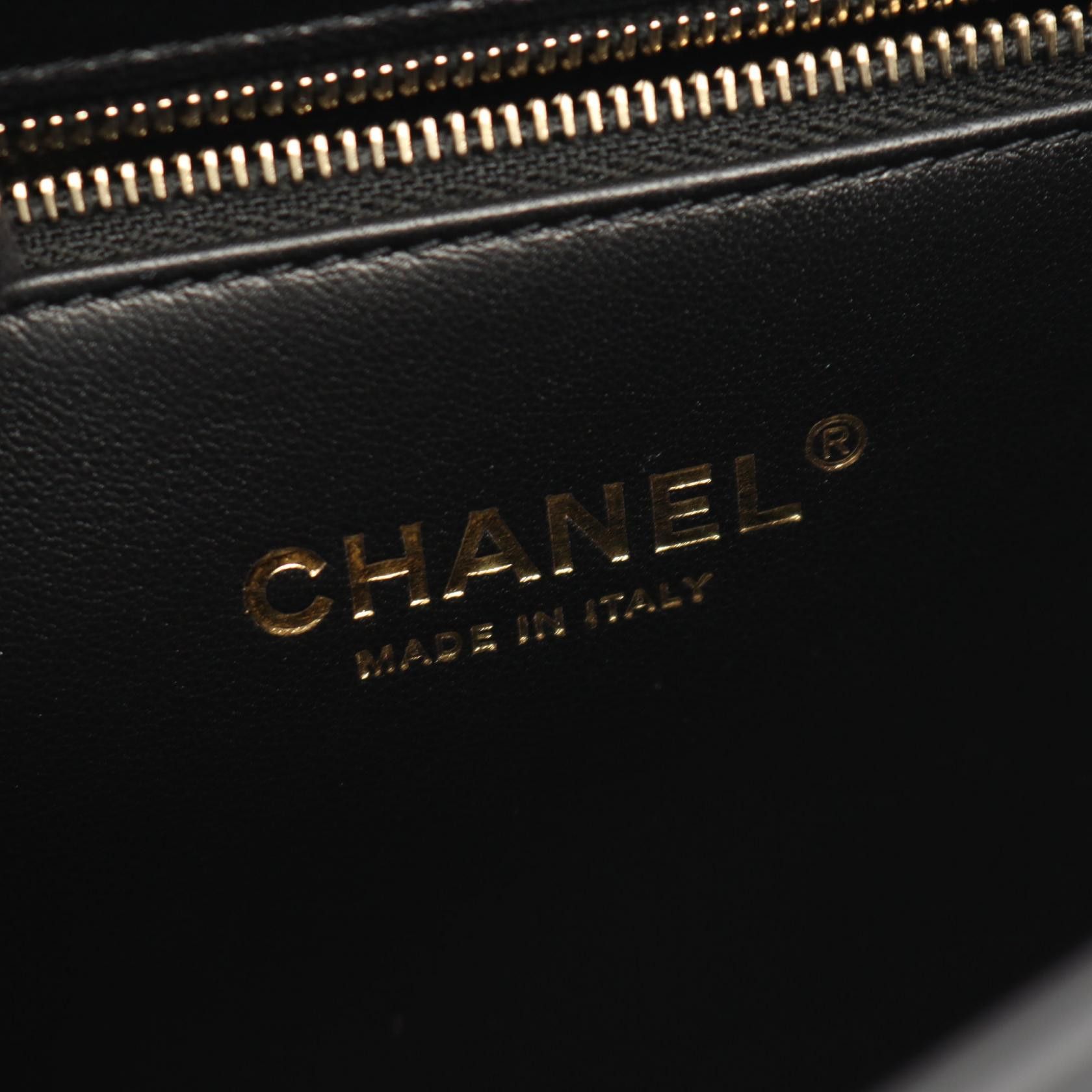 Chanel Chanel CHANEL Matelasse Lambskin 2way Shoulder Bag Leather Shoulder Bag DUTY FREE for USA Size ONE SIZE - 5 Thumbnail