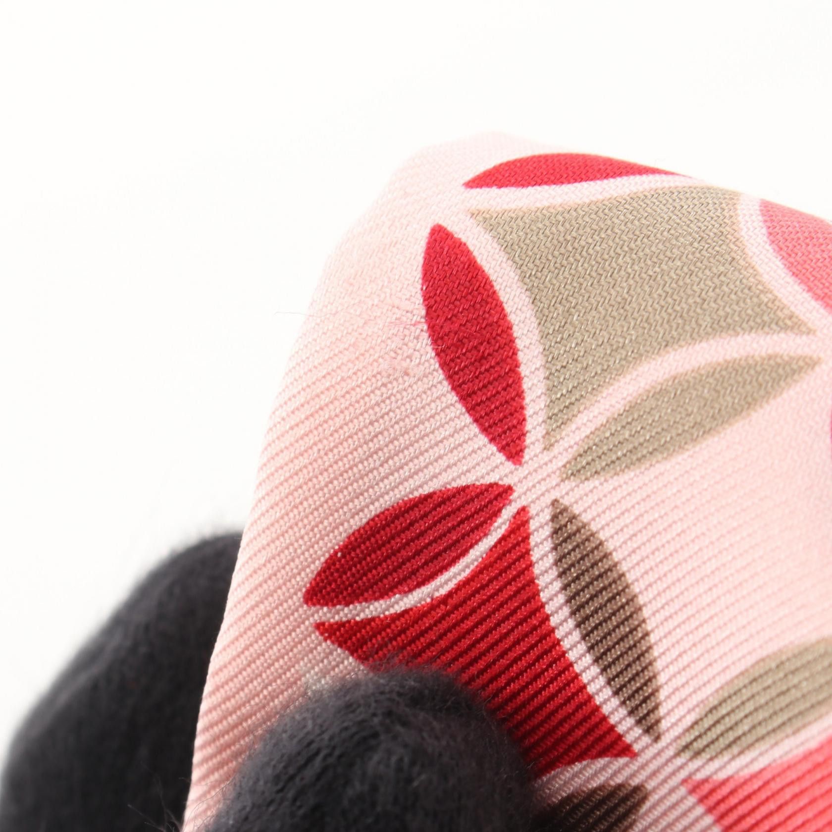 Louis Vuitton Louis Vuitton Louis Vuitton Silk Scarf Textile Scarf M72167 DUTY FREE for USA Size ONE SIZE - 6 Thumbnail