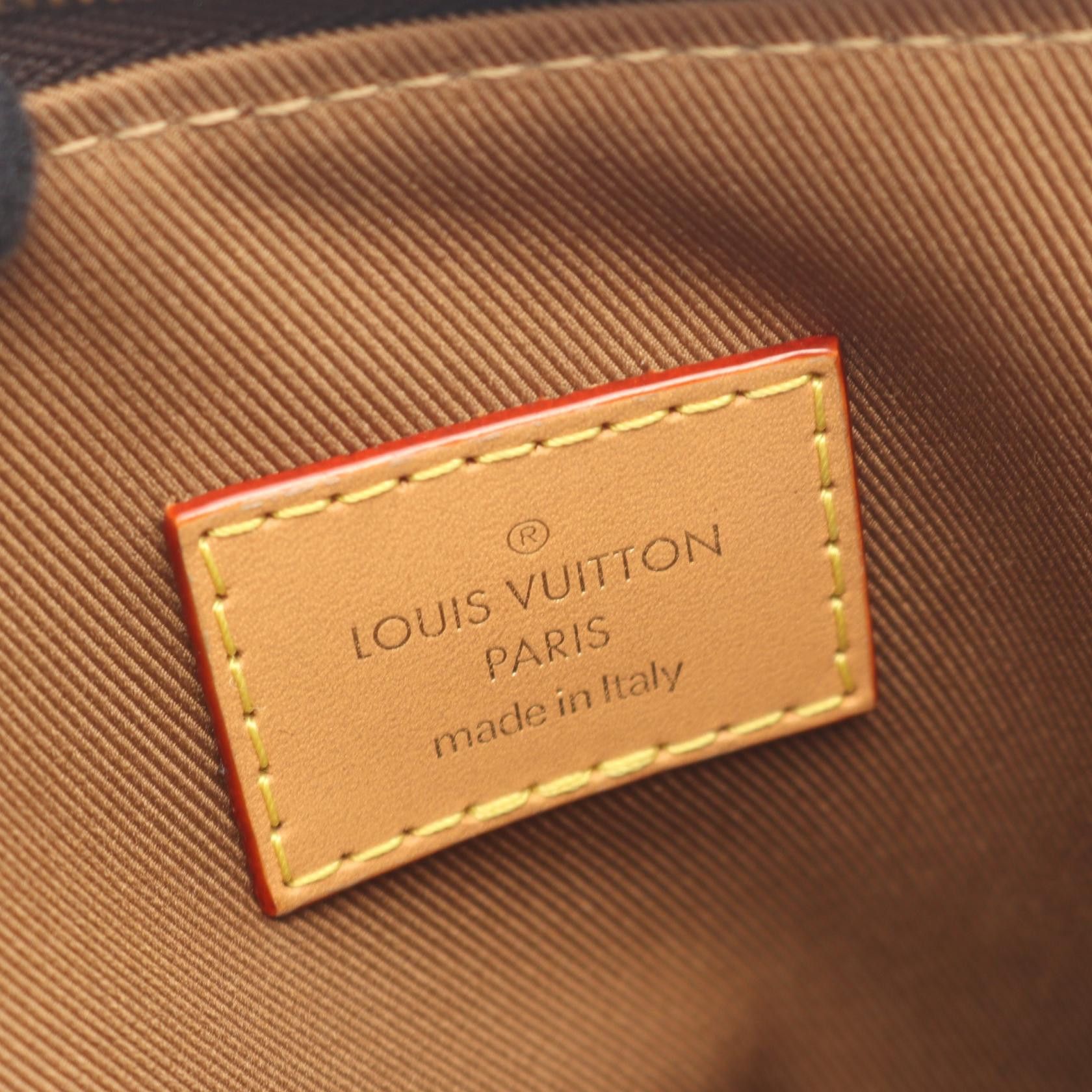 Louis Vuitton Louis Vuitton Louis Vuitton Utility Crossbody Monogram 2way bag Textile Crossbody Bag M80746 DUTY FREE for USA Size ONE SIZE - 4 Thumbnail