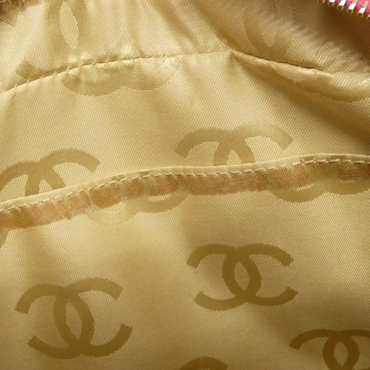 Chanel Chanel Chanel Wild Stitch Calf Handbag Leather Handbag 20666 DUTY FREE for USA Size ONE SIZE - 9 Thumbnail