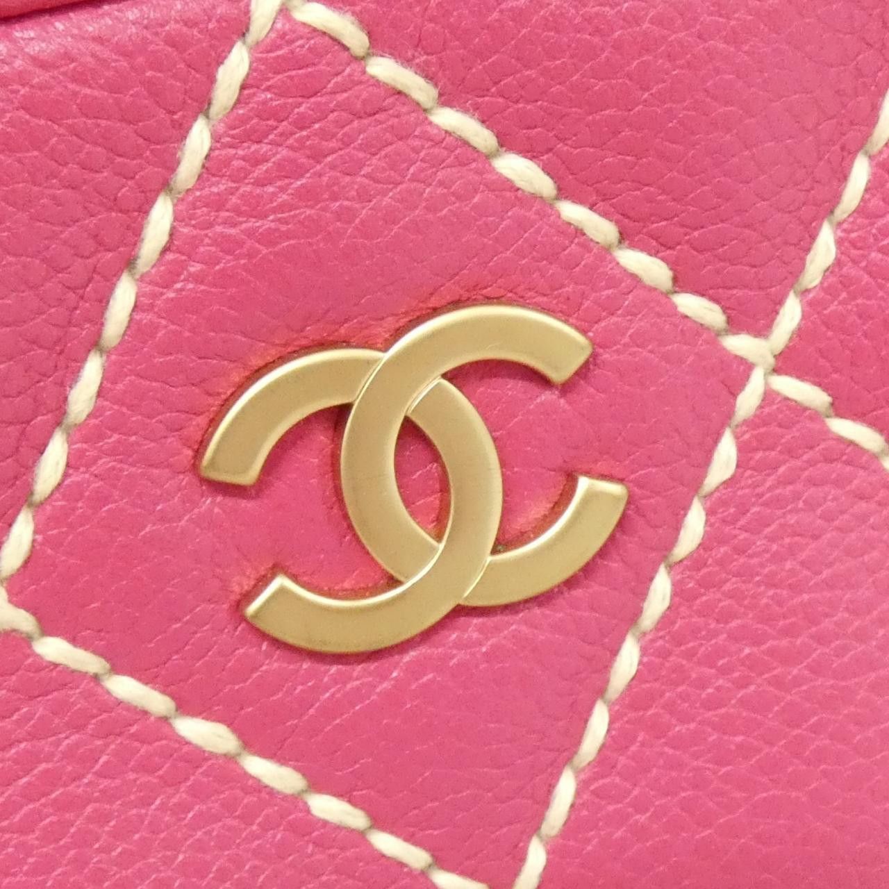 Chanel Chanel Chanel Wild Stitch Calf Handbag Leather Handbag 20666 DUTY FREE for USA Size ONE SIZE - 6 Thumbnail