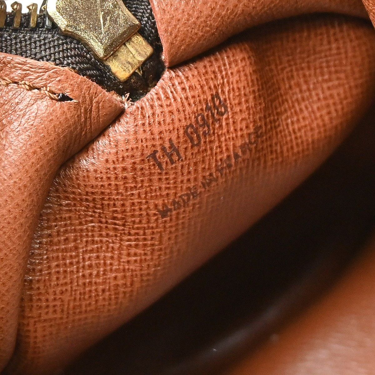 Louis Vuitton Louis Vuitton Papillon Handbag Monogram Canvas Size ONE SIZE - 4 Thumbnail