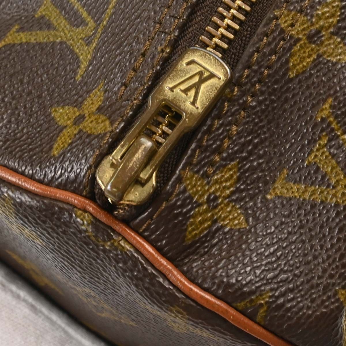 Louis Vuitton Louis Vuitton Papillon Handbag Monogram Canvas Size ONE SIZE - 10 Thumbnail