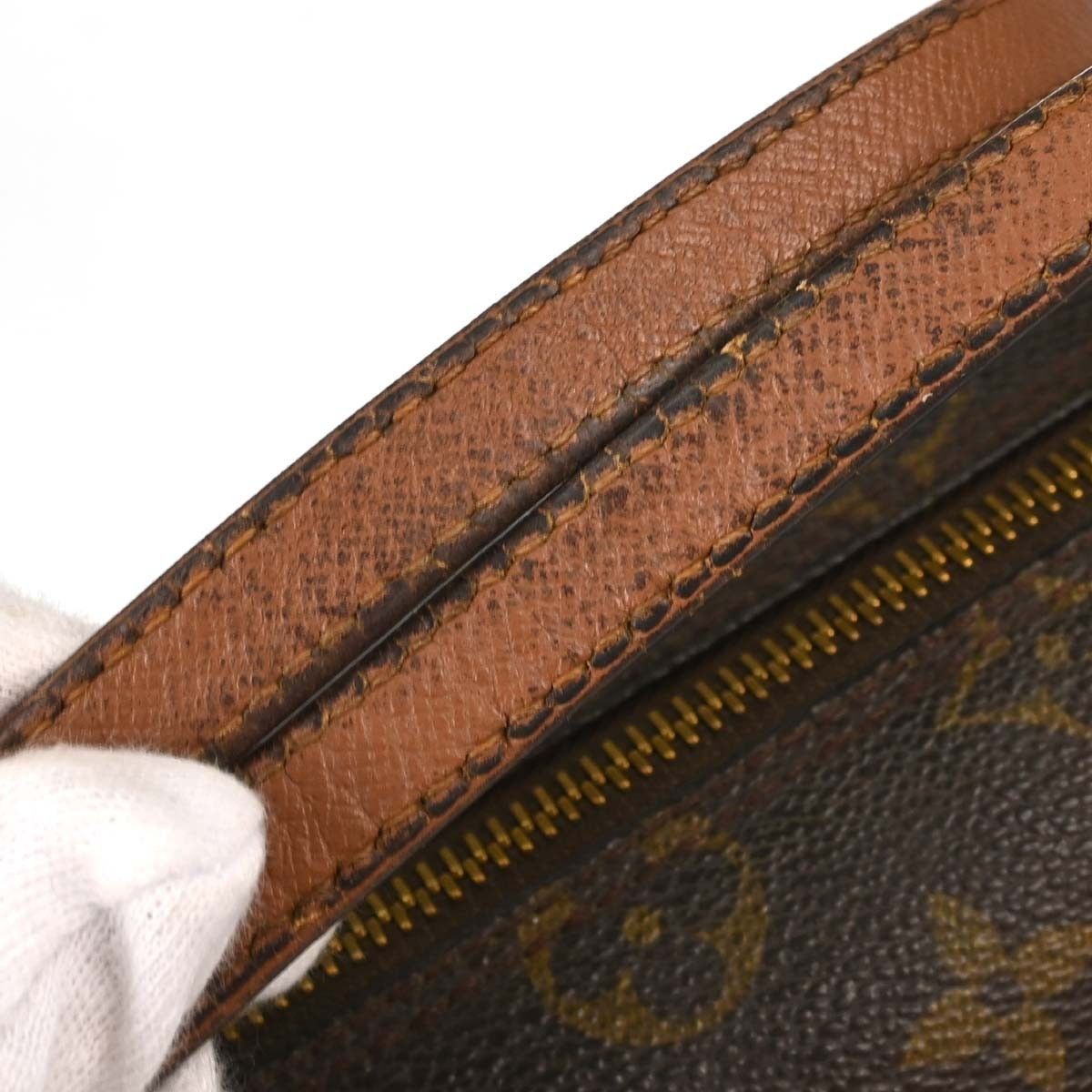 Louis Vuitton Louis Vuitton Papillon Handbag Monogram Canvas Size ONE SIZE - 6 Thumbnail