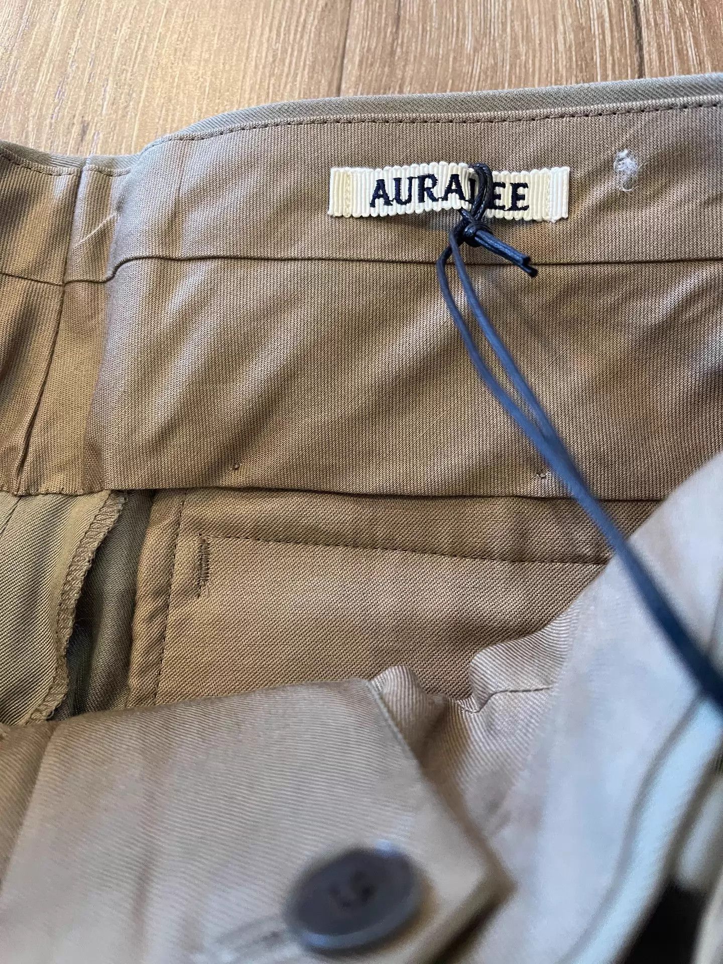 Auralee Pleated Beige Wool Gabardine Trousers Size US 36 / EU 52 - 6 Thumbnail