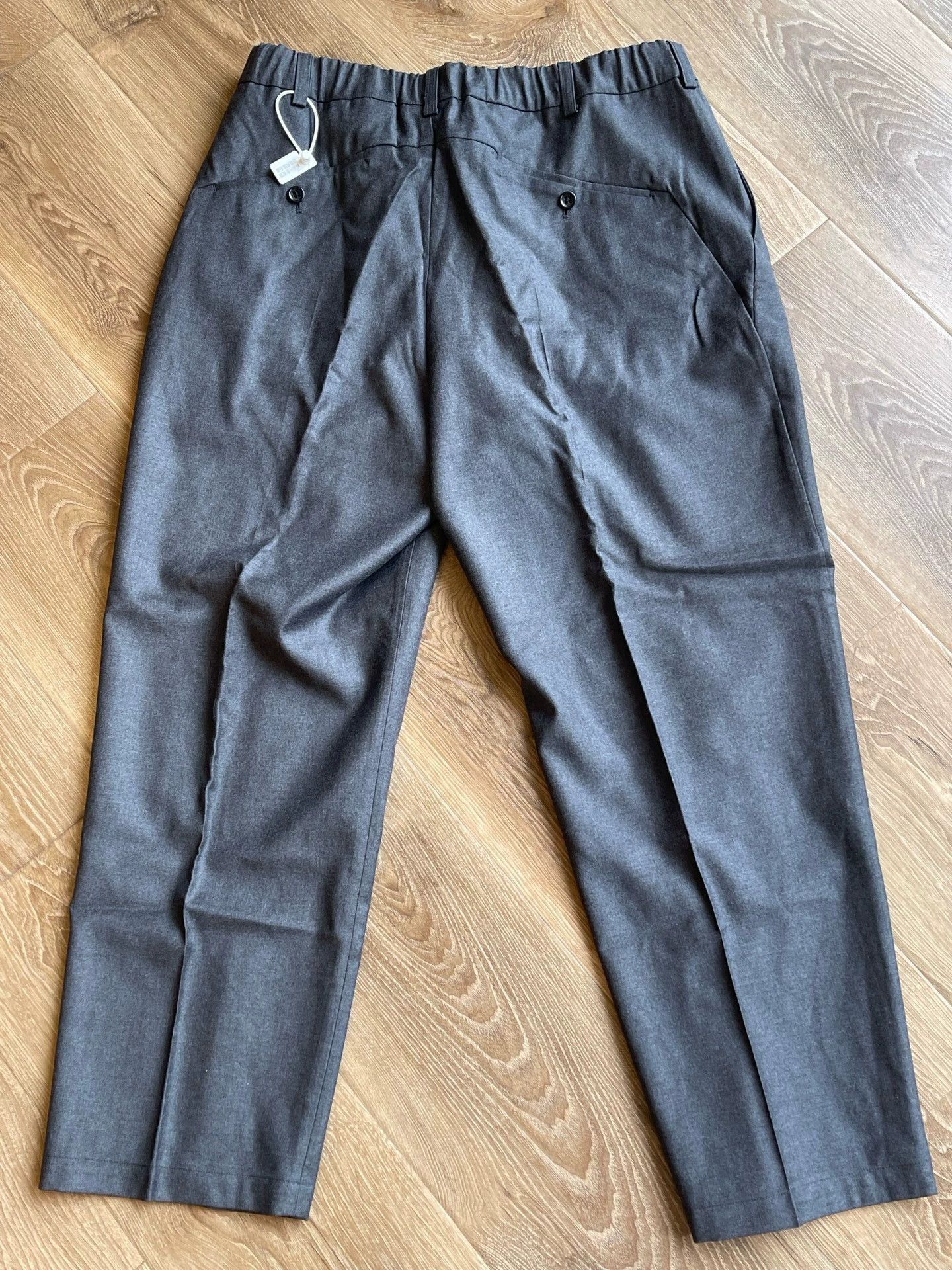 Goldwin Gray Pleated Casual Trousers in Size 34 Size US 34 / EU 50 - 2 Thumbnail