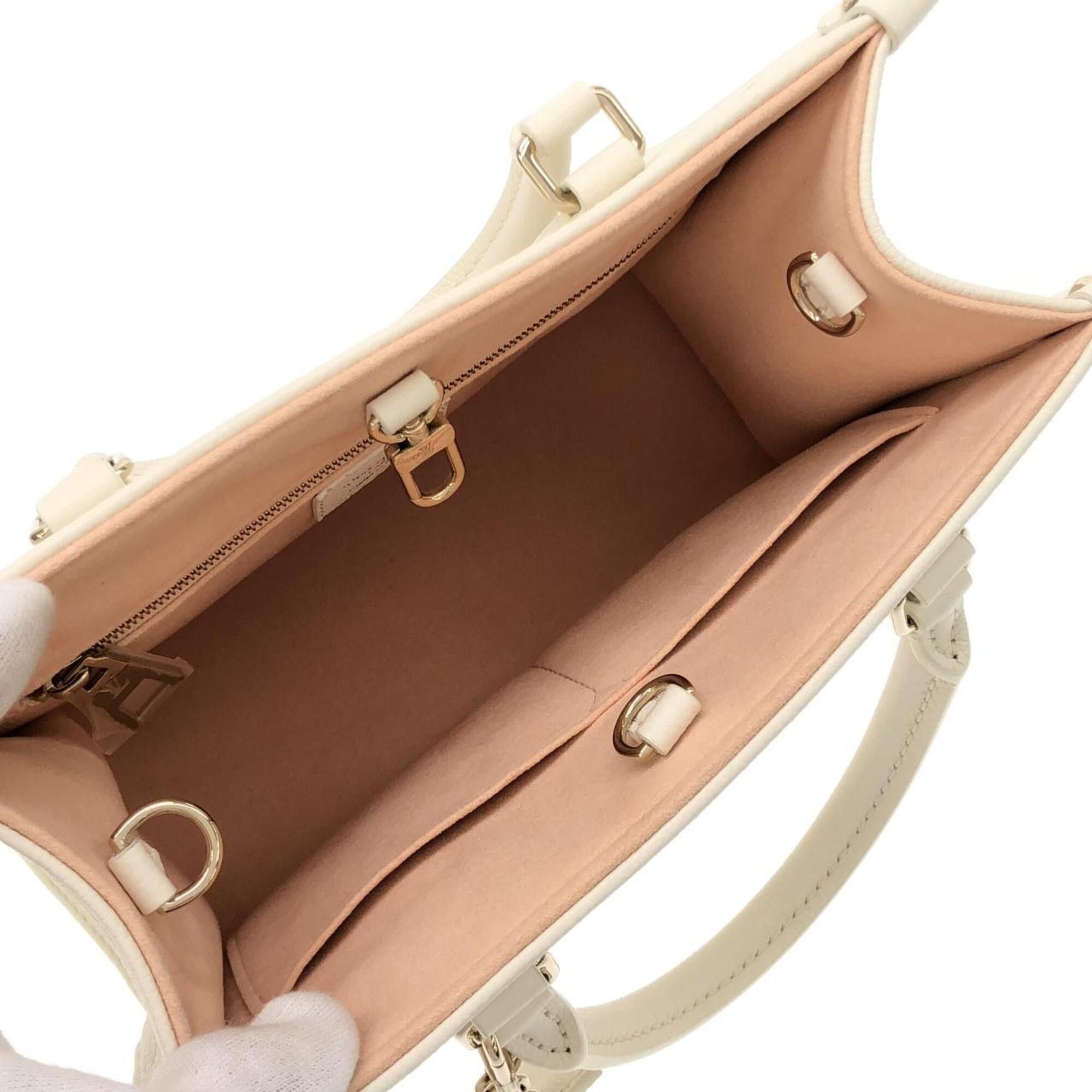 Louis Vuitton Louis Vuitton Bicolor Monogram Empreinte OnTheGo PM M28313 Handbag Size ONE SIZE - 7 Thumbnail
