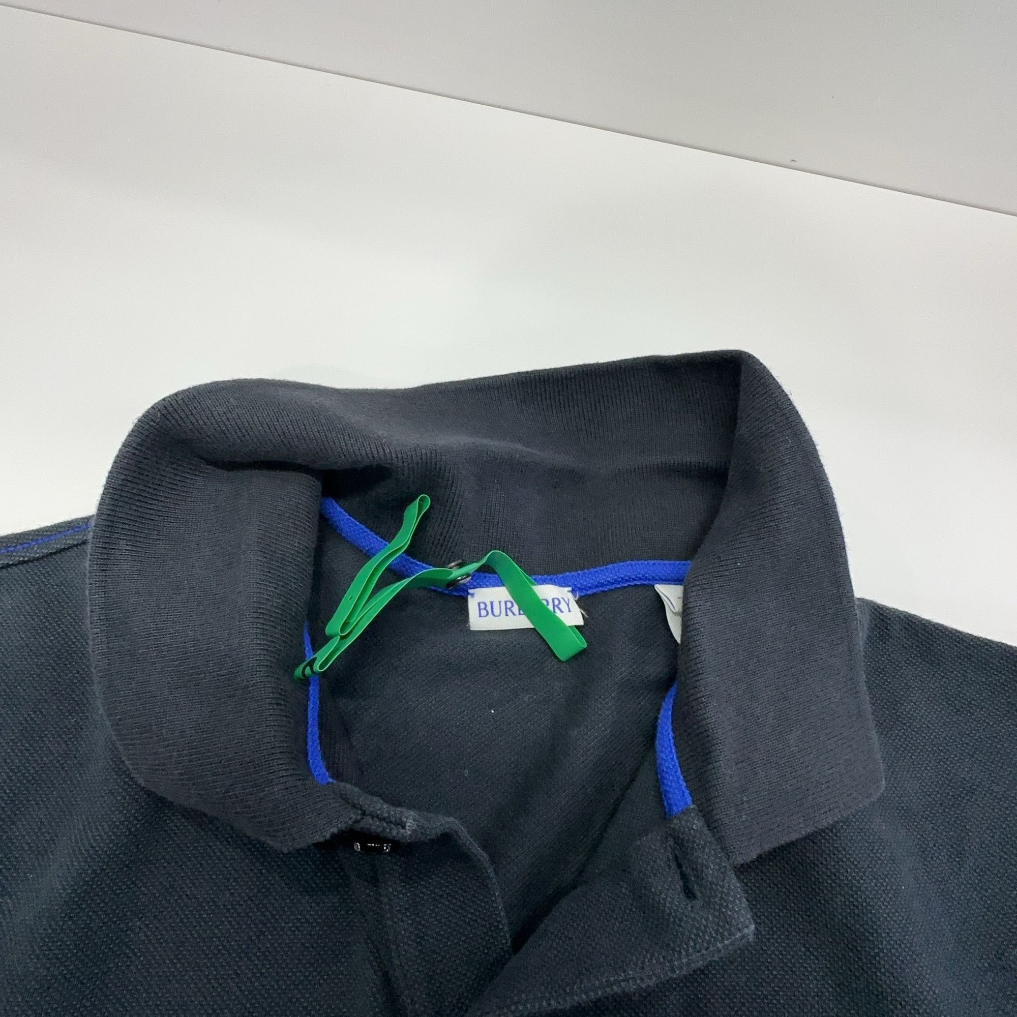 Burberry Burberry Logo Embroidered Polo Size M Size US M / EU 48-50 / 2 - 5 Thumbnail
