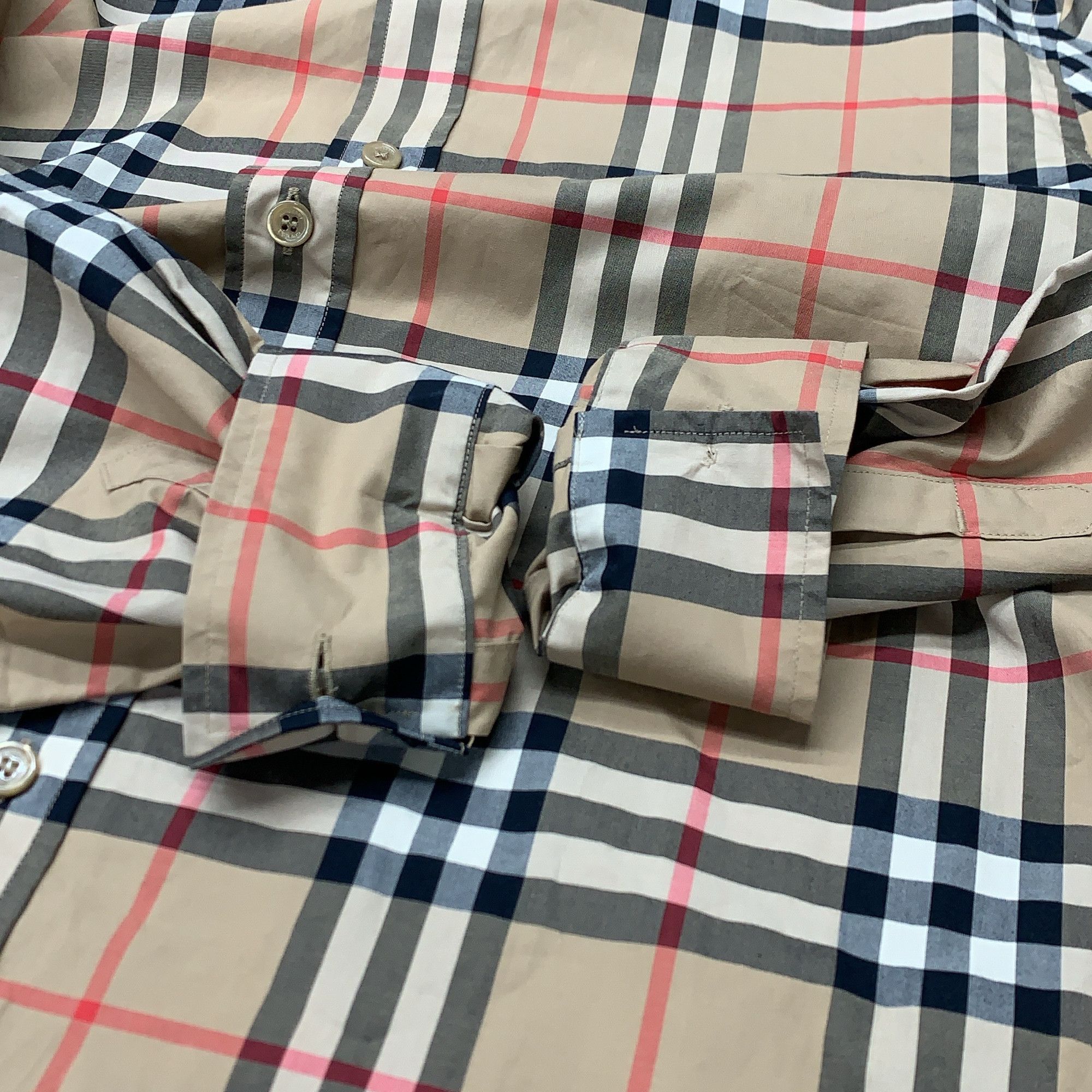 Burberry Burberry Check Button Up Shirt Size L Size US L / EU 52-54 / 3 - 6 Thumbnail