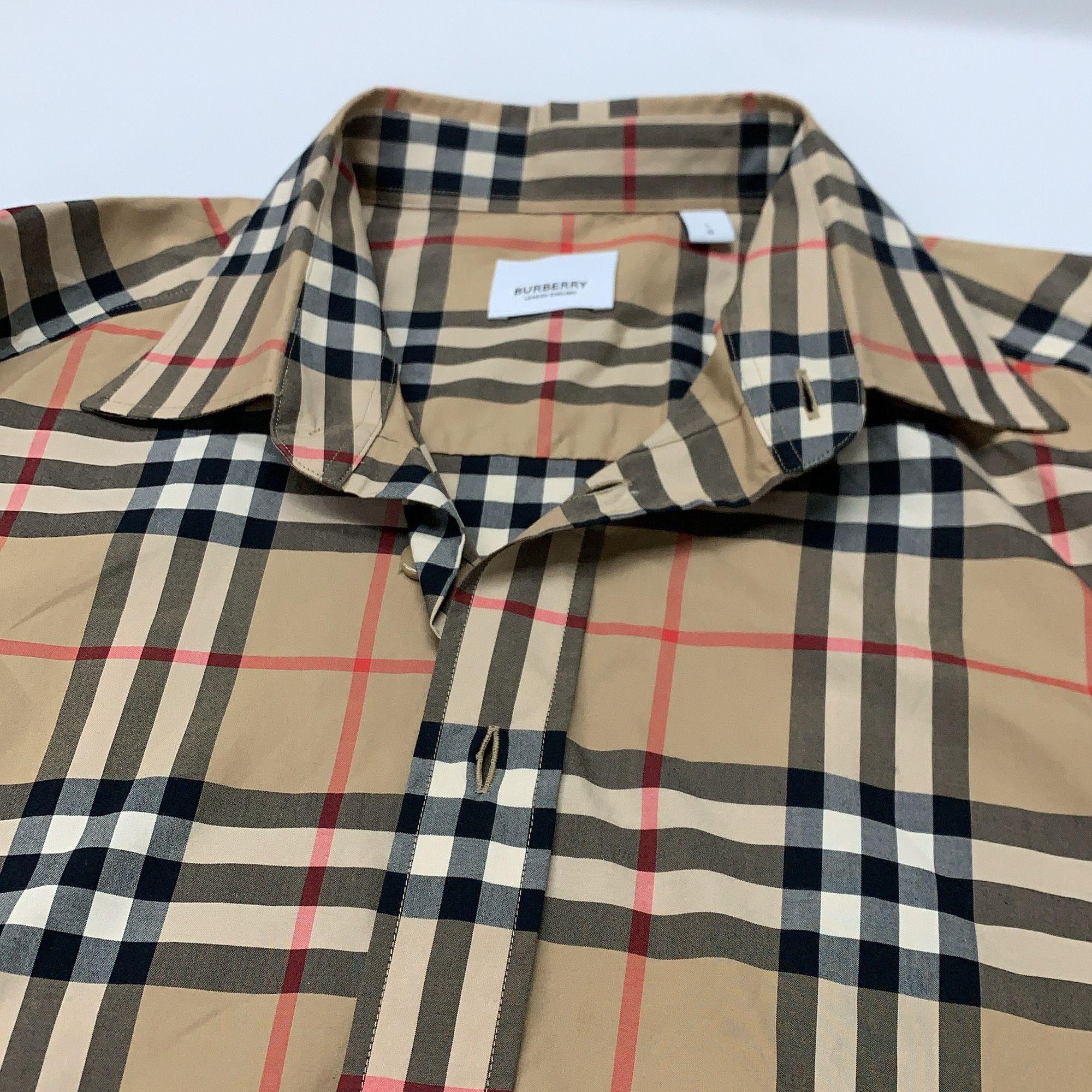 Burberry Burberry Check Button Up Shirt Size L Size US L / EU 52-54 / 3 - 5 Thumbnail