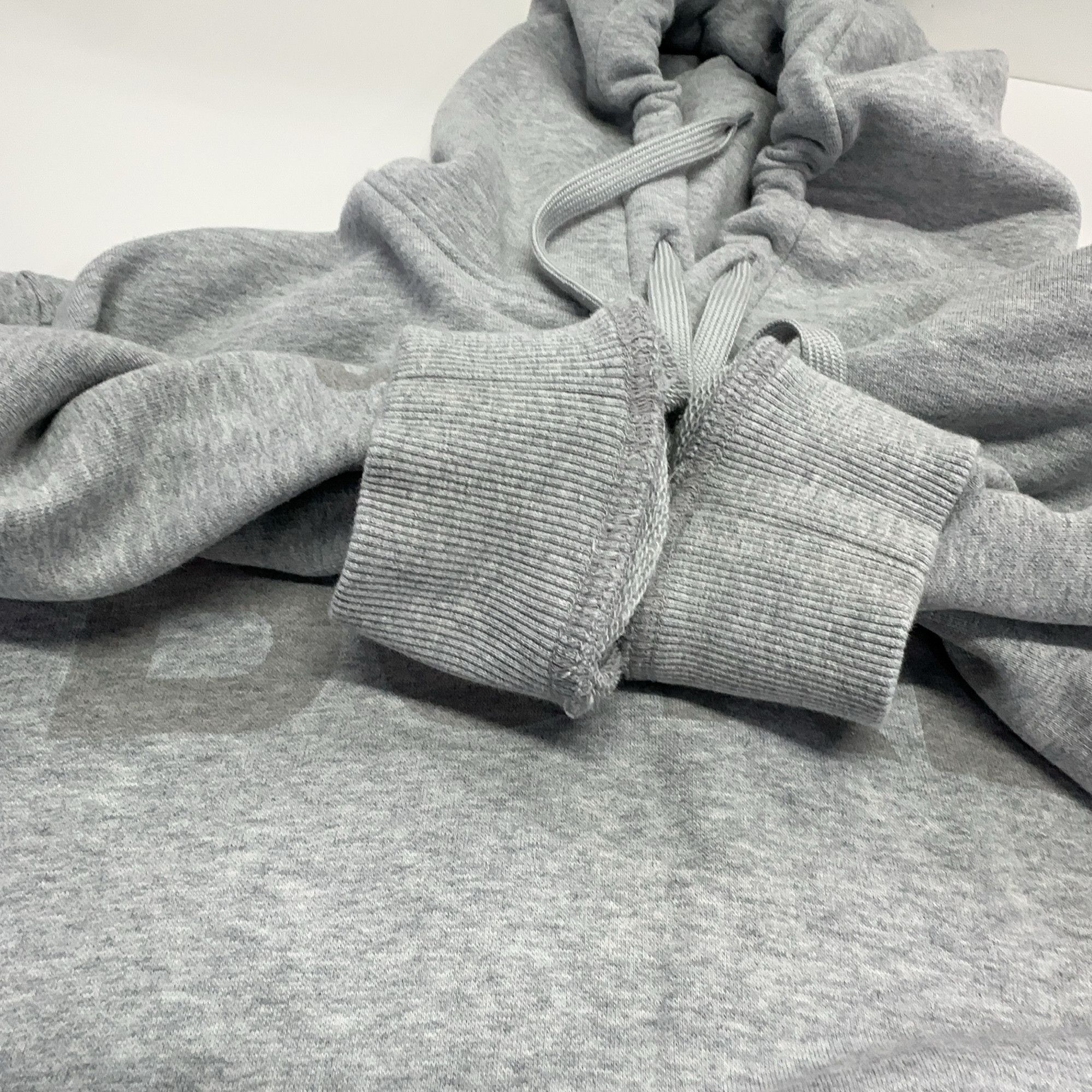 Burberry Burberry Horseferry Print Hoodie Size L Size US L / EU 52-54 / 3 - 6 Thumbnail