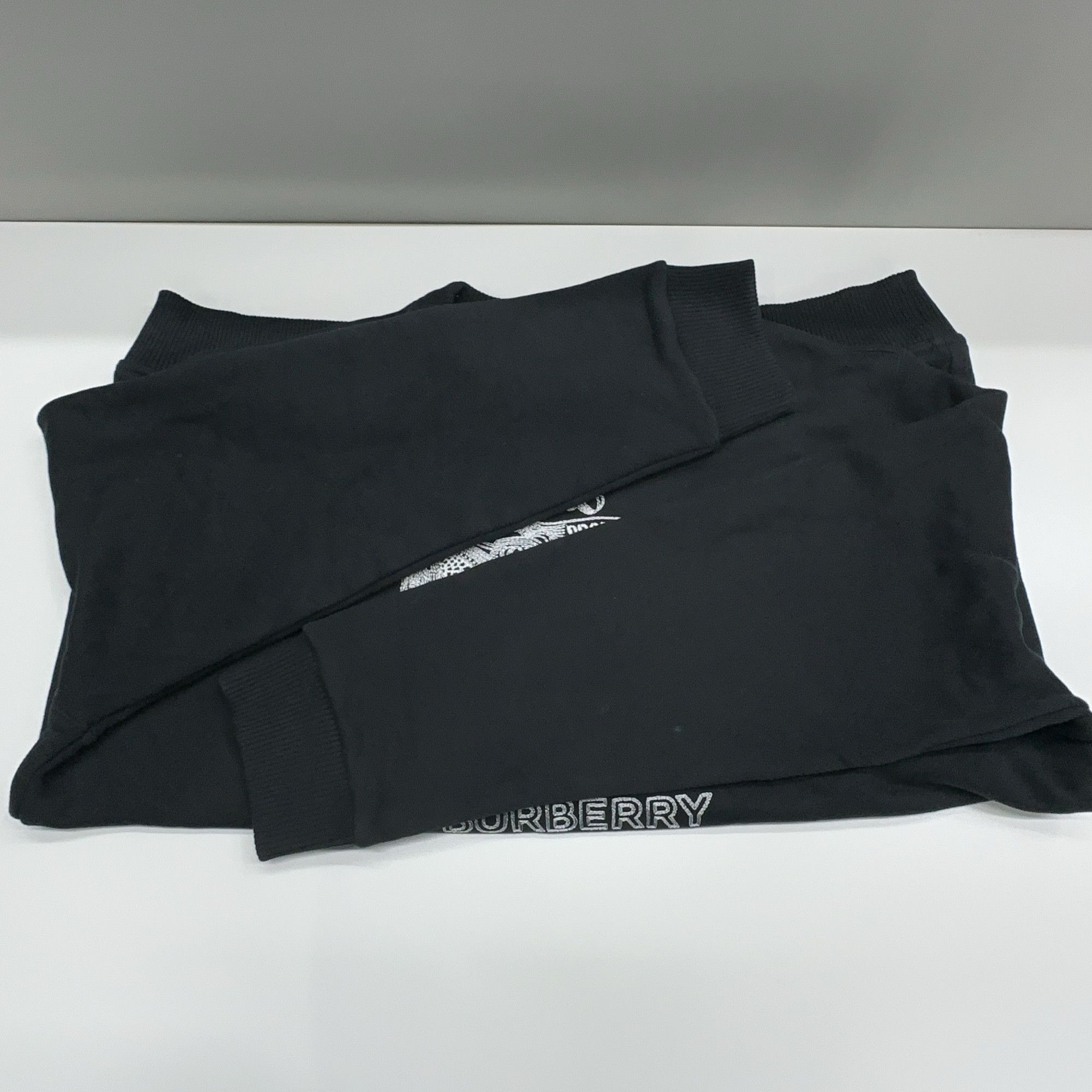 Burberry Burberry Logo Sweatshirt Size XXL Size US XXL / EU 58 / 5 - 7 Thumbnail