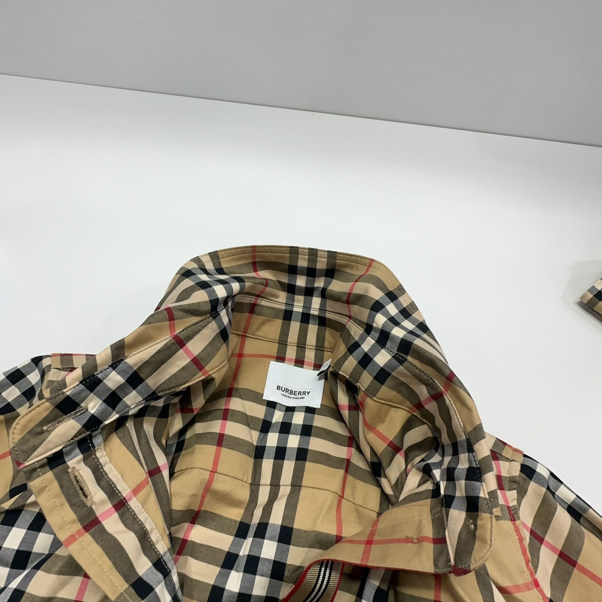 Burberry Burberry Check Button Up Shirt Size IT 38 Size XS / US 0-2 / IT 36-38 - 12 Thumbnail