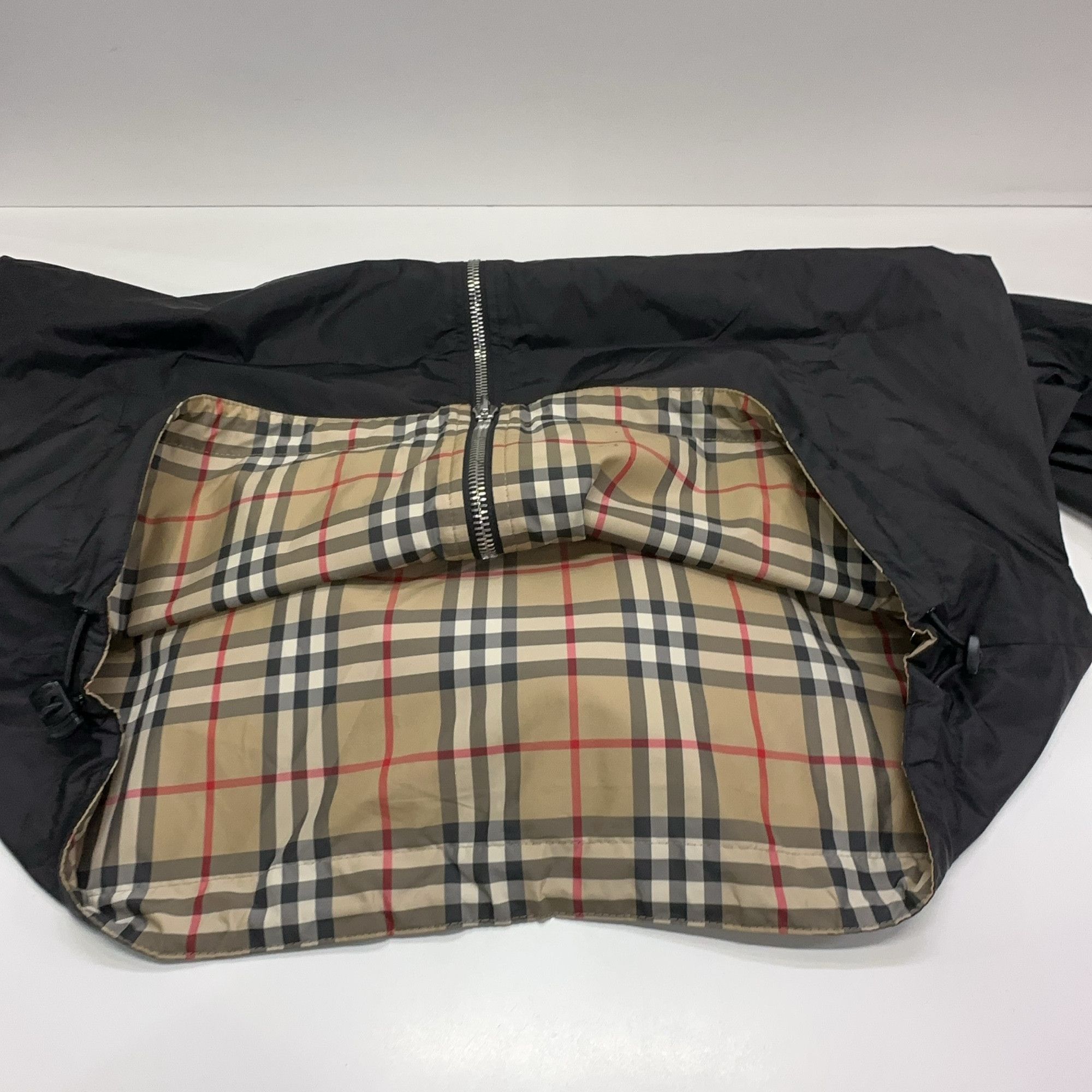 Burberry Burberry Reversible Check Hooded Jacket Size L Size US L / EU 52-54 / 3 - 13 Thumbnail