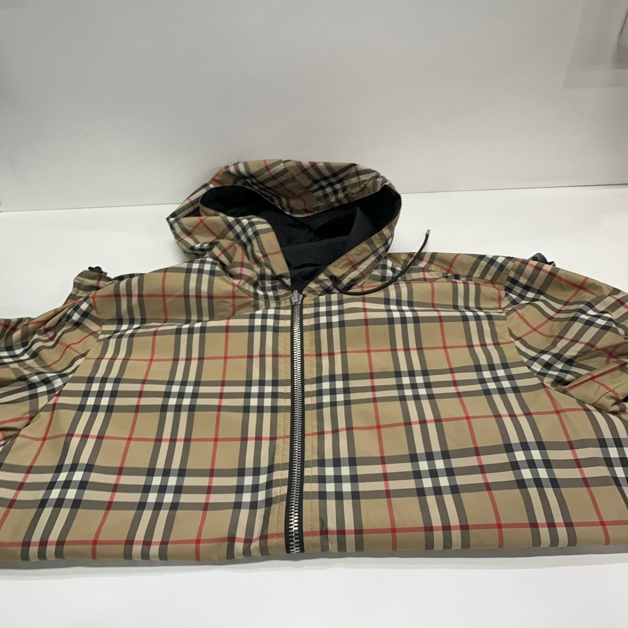 Burberry Burberry Reversible Check Hooded Jacket Size L Size US L / EU 52-54 / 3 - 19 Thumbnail