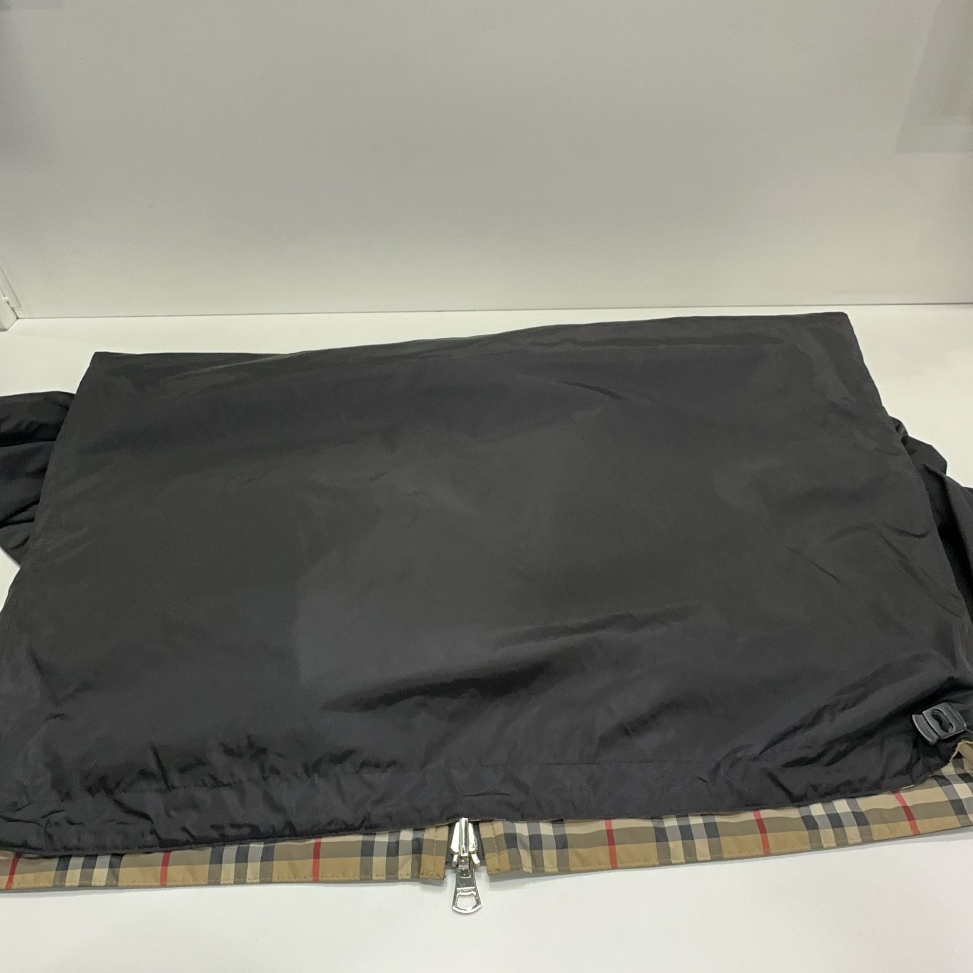 Burberry Burberry Reversible Check Hooded Jacket Size L Size US L / EU 52-54 / 3 - 18 Thumbnail