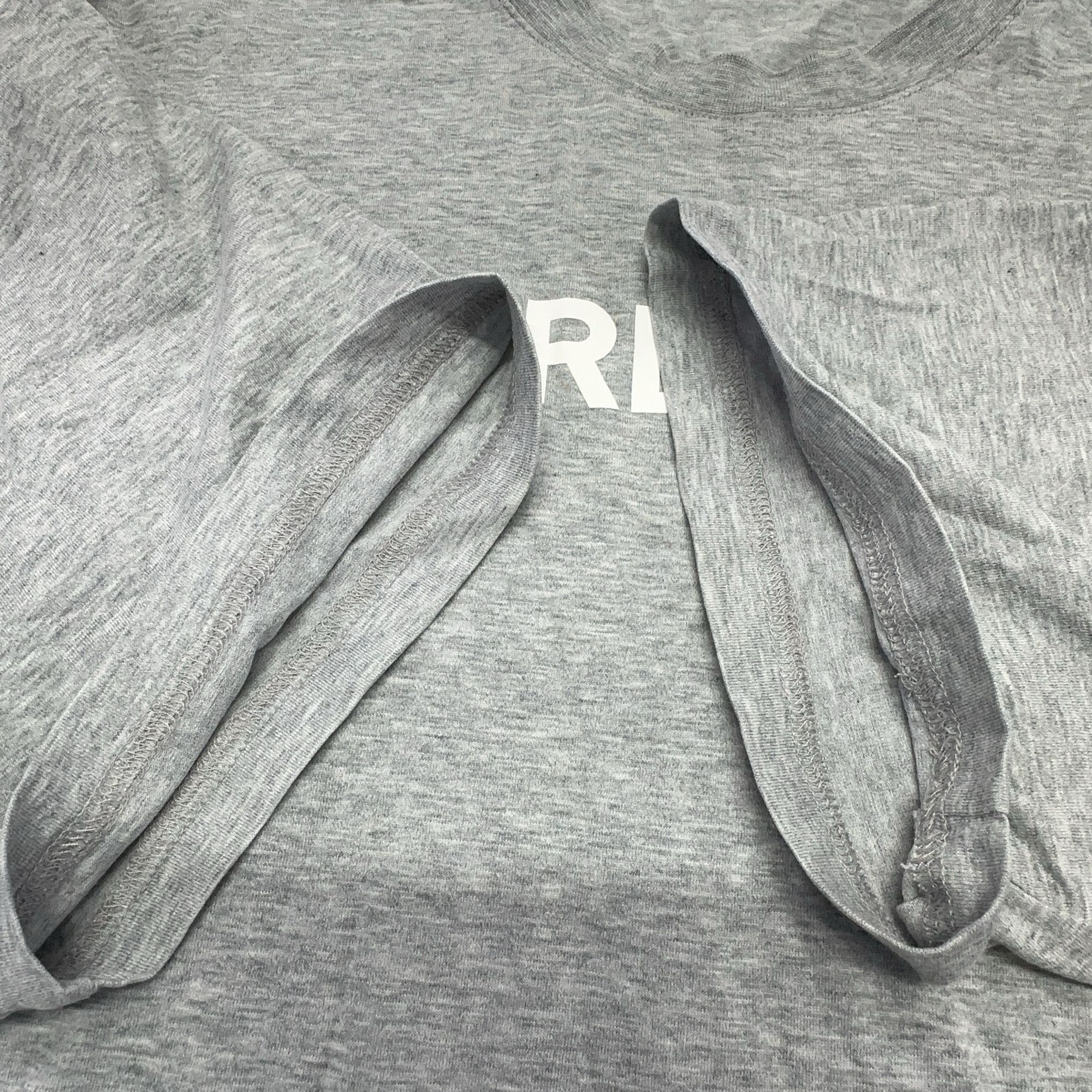 Burberry Burberry Logo Print T-Shirt Gray Size XL Size US XL / EU 56 / 4 - 6 Thumbnail