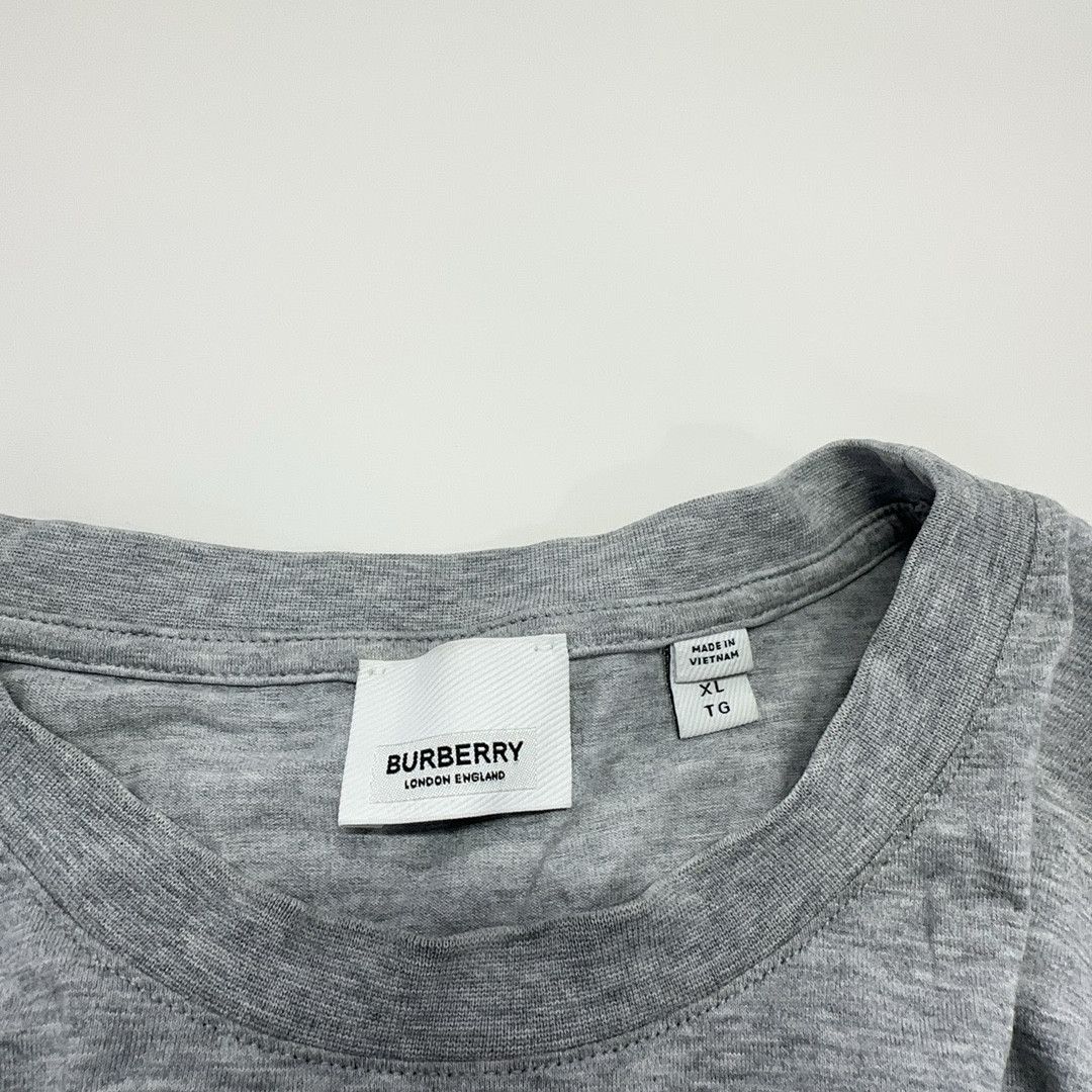 Burberry Burberry Logo Print T-Shirt Gray Size XL Size US XL / EU 56 / 4 - 4 Thumbnail