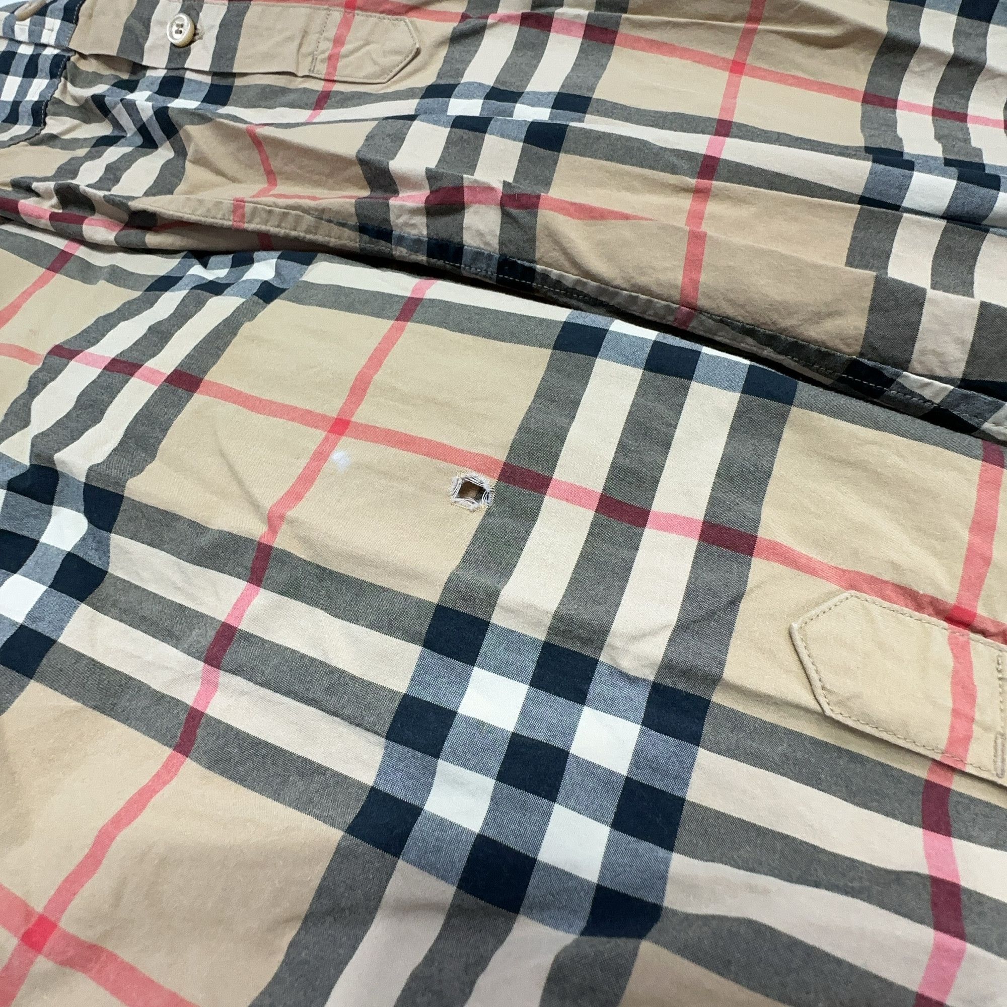 Burberry Burberry Checkered Long Sleeve Shirt Size XL Size US XL / EU 56 / 4 - 5 Thumbnail