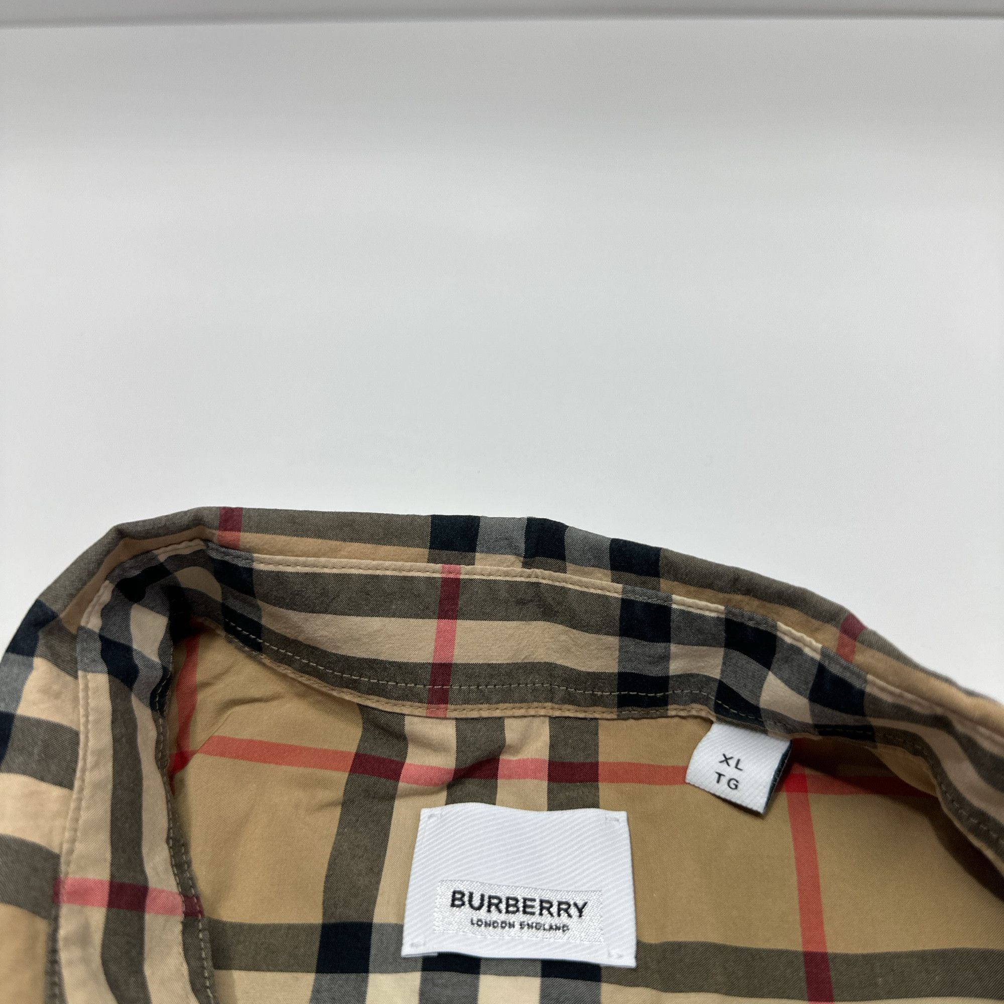 Burberry Burberry Checkered Long Sleeve Shirt Size XL Size US XL / EU 56 / 4 - 3 Thumbnail