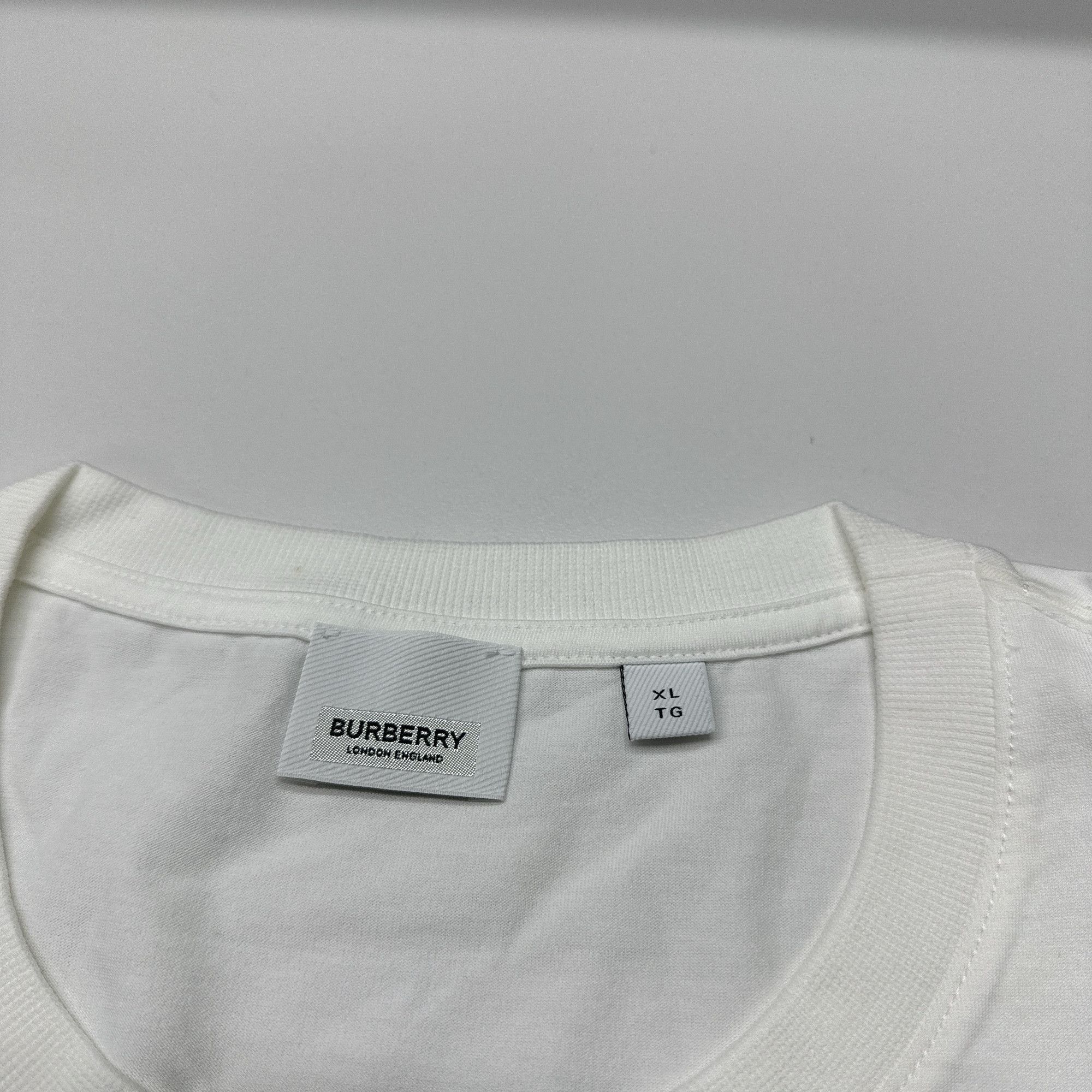 Burberry Burberry TB Monogram Logo T-Shirt Size XL Size US XL / EU 56 / 4 - 3 Thumbnail