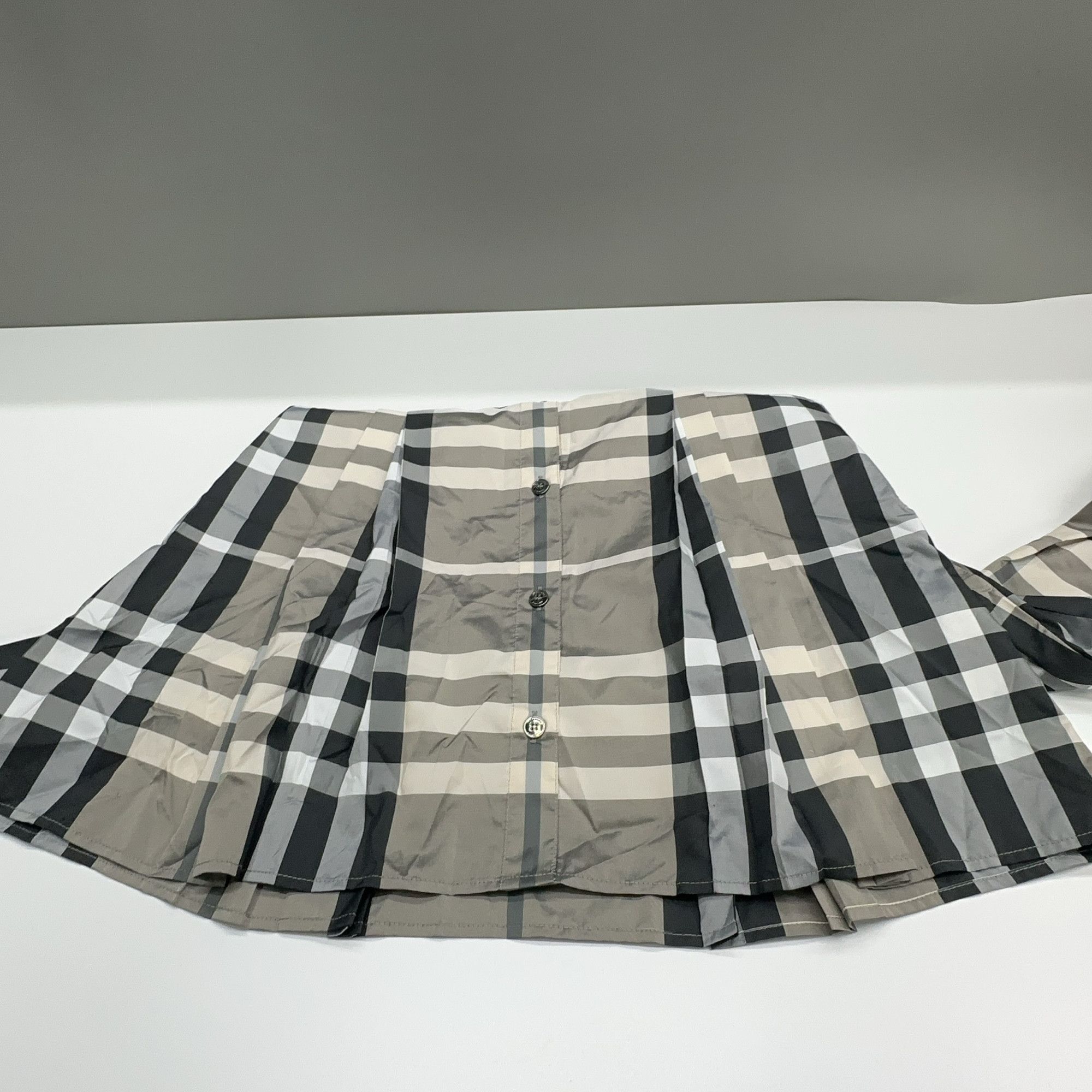 Burberry Burberry Check Button Up Shirt Size IT 42 Size M / US 6-8 / IT 42-44 - 7 Thumbnail
