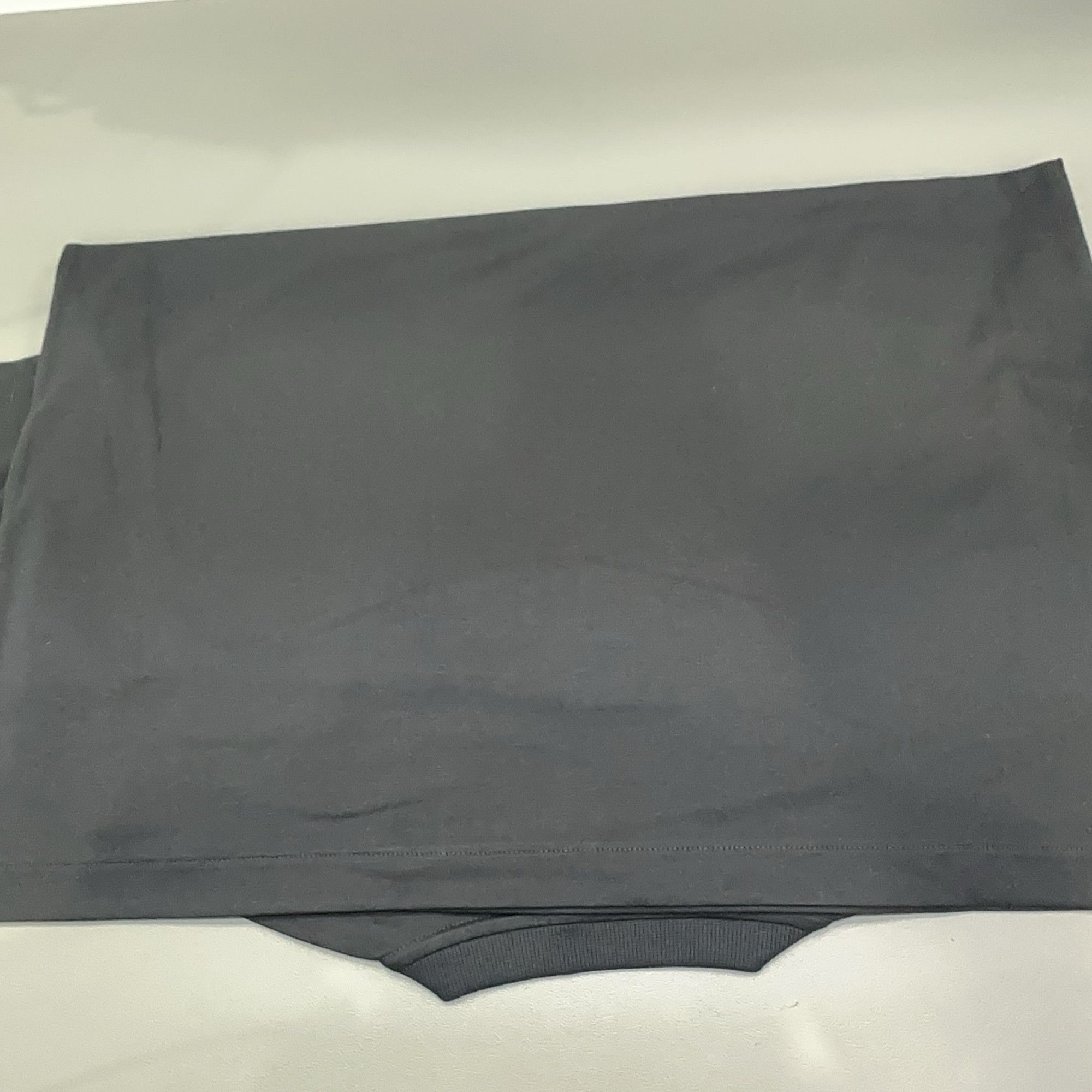 Burberry Burberry TB Logo T-Shirt Size XL Size US XL / EU 56 / 4 - 6 Thumbnail