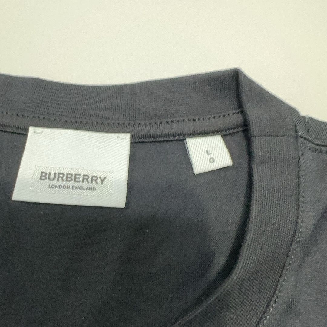 Burberry Burberry Equestrian Knight Logo T-Shirt Size L Size US L / EU 52-54 / 3 - 4 Thumbnail