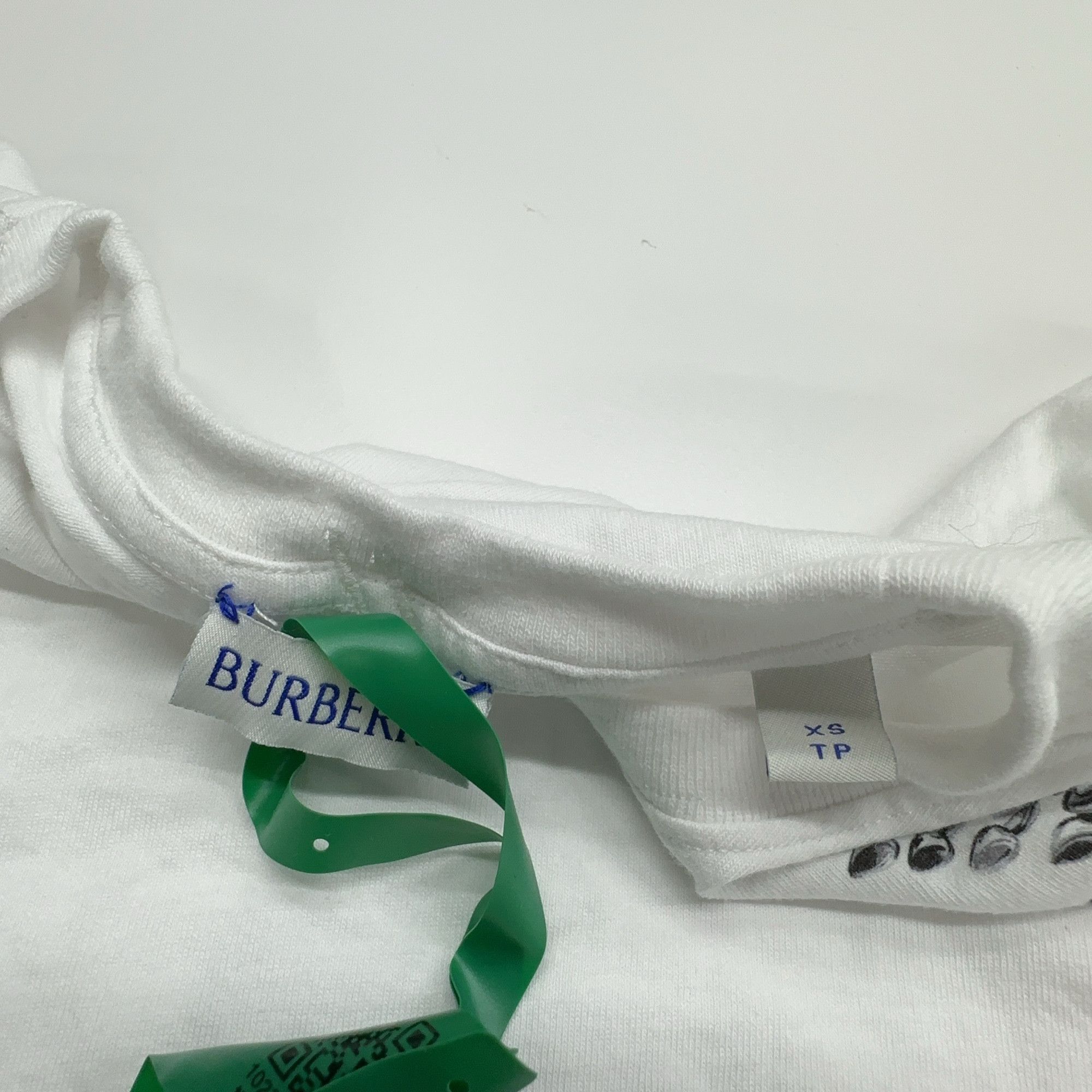 Burberry Burberry Chain Print Short Sleeve T-Shirt White XS Size XS / US 0-2 / IT 36-38 - 4 Thumbnail