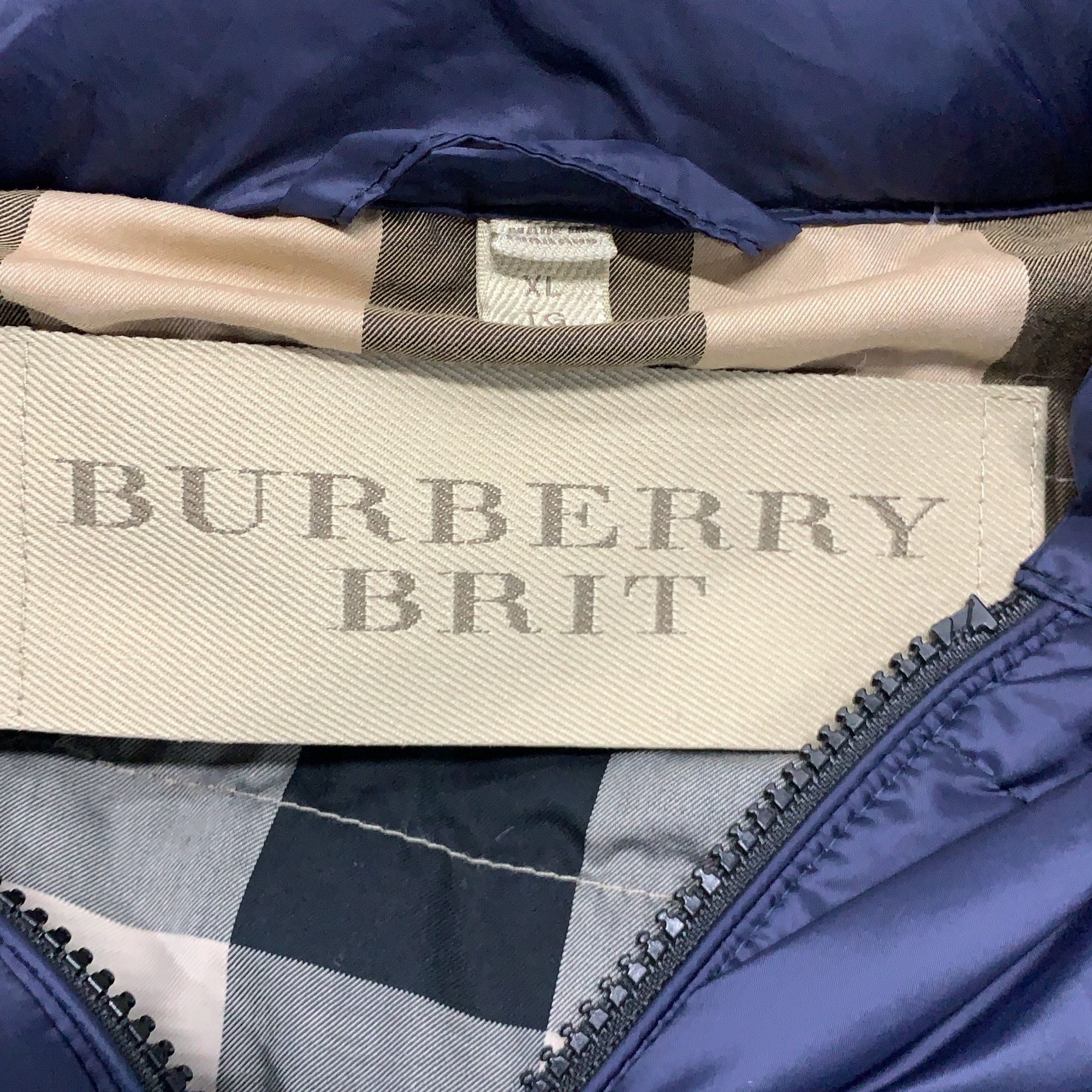 Burberry Burberry Brit Quilted Hooded Jacket Size XL Size US XL / EU 56 / 4 - 4 Thumbnail
