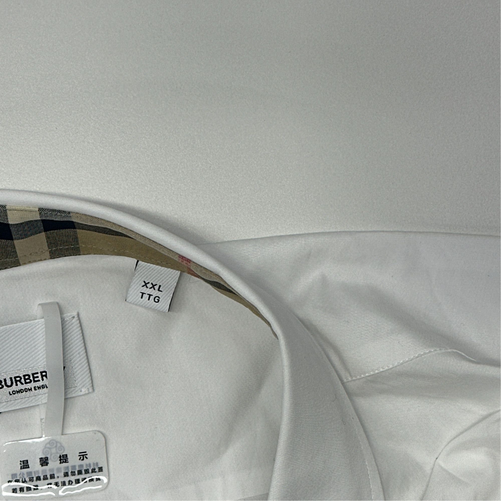Burberry Burberry Logo Button-Up Shirt Size XXL Size US XXL / EU 58 / 5 - 3 Thumbnail