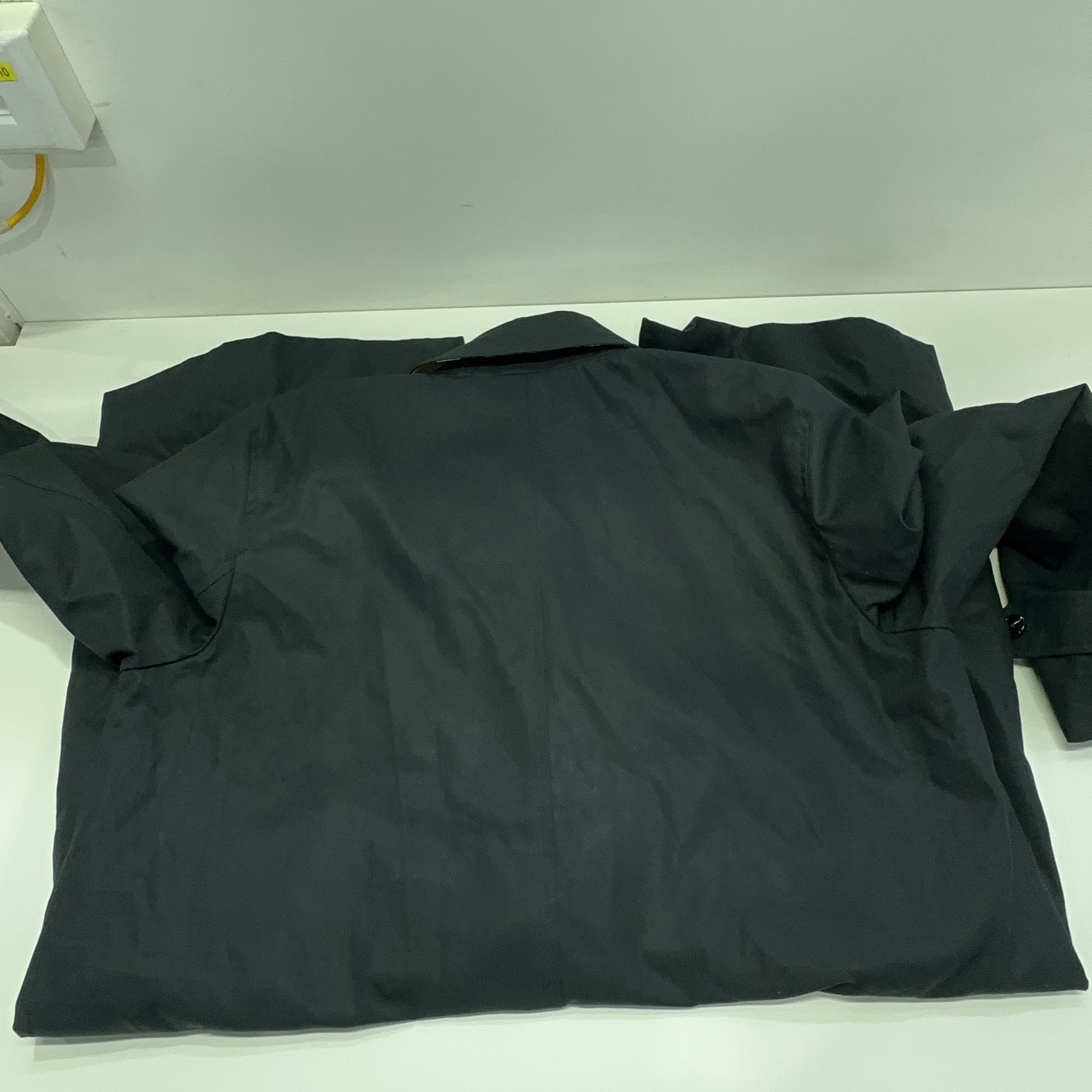 Burberry Burberry Black Button Up Coat Size IT 44 Size M / US 6-8 / IT 42-44 - 8 Thumbnail