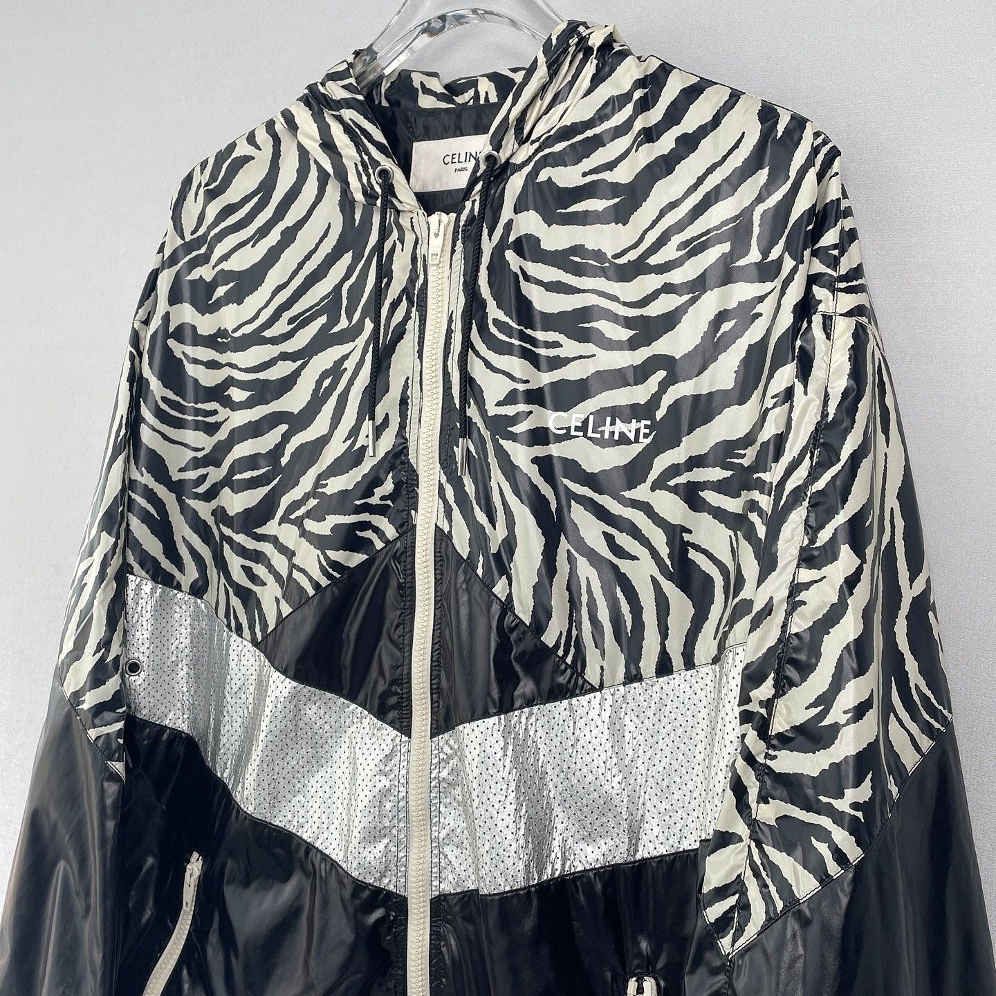 Celine Celine Tiger Print Zip Jacket Size 44 Size US S / EU 44-46 / 1 - 9 Thumbnail
