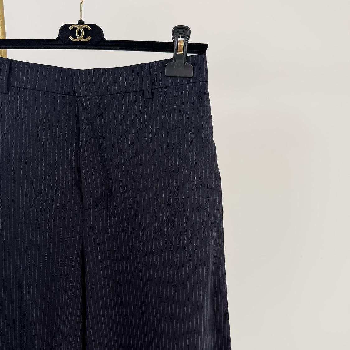 Celine CELINE Pinstripe Wool Cropped Pants Size 38 Size 27" / US 4 / IT 40 - 5 Thumbnail