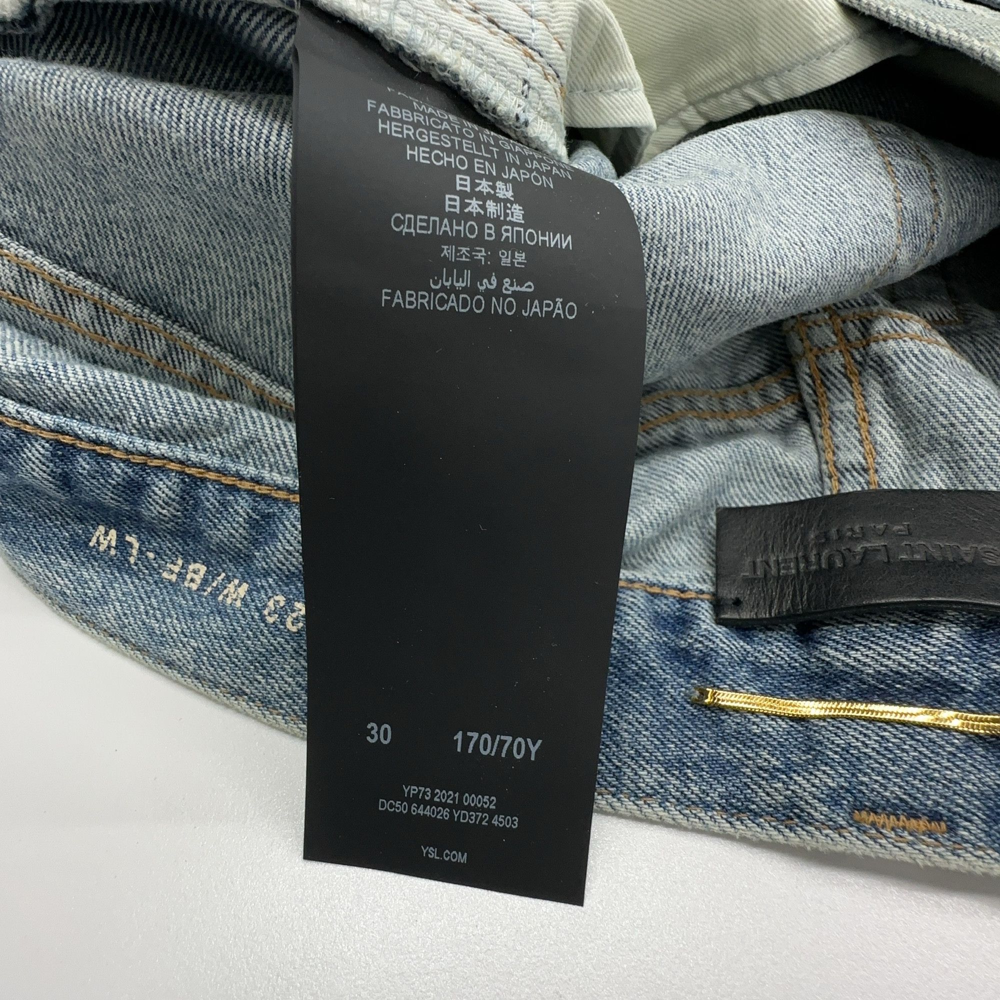 Saint Laurent Paris Saint Laurent Light Wash Denim Jeans Size 30 Size US 30 / EU 46 - 3 Thumbnail