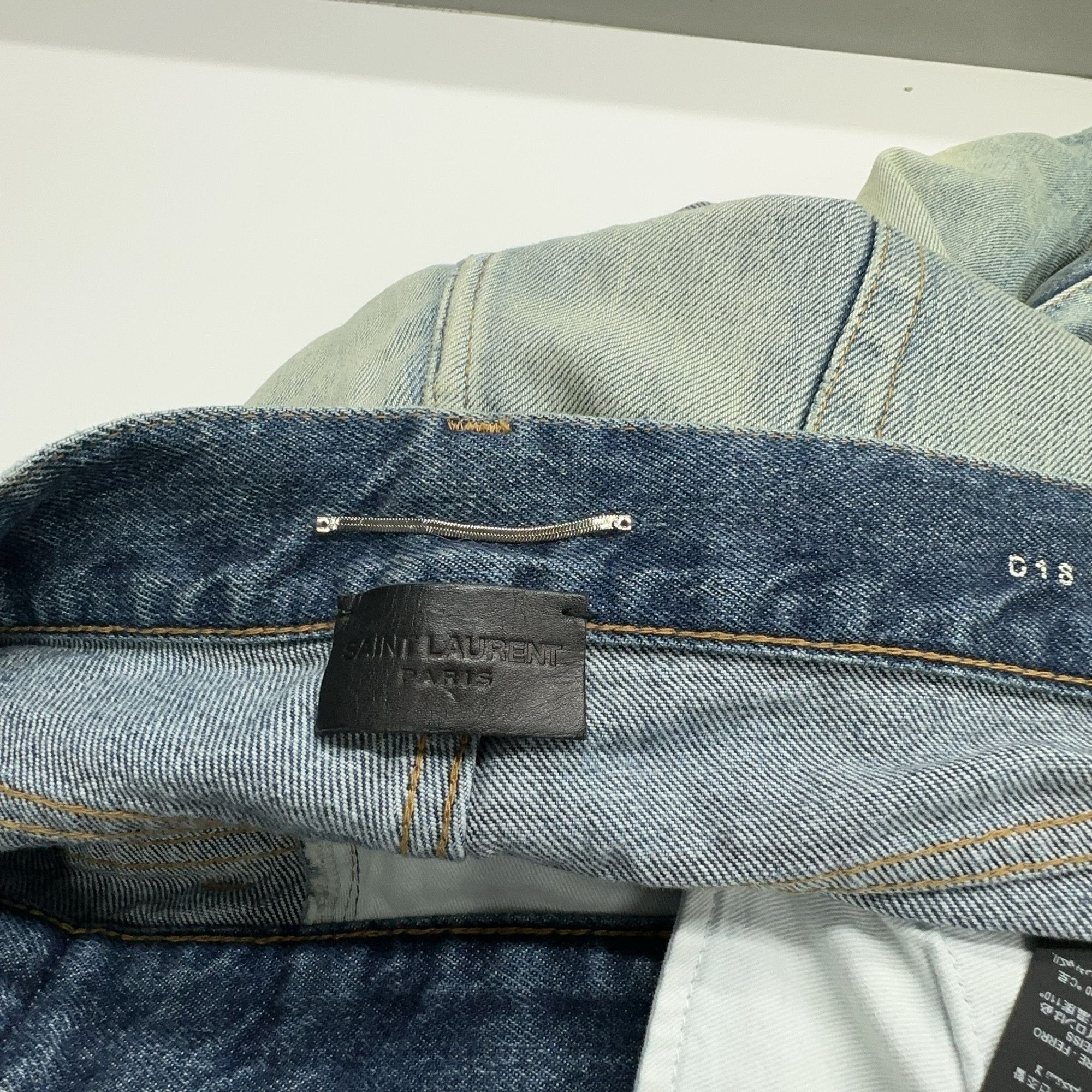 Saint Laurent Paris Saint Laurent Faded Denim Jeans Size 36 Size US 36 / EU 52 - 4 Thumbnail